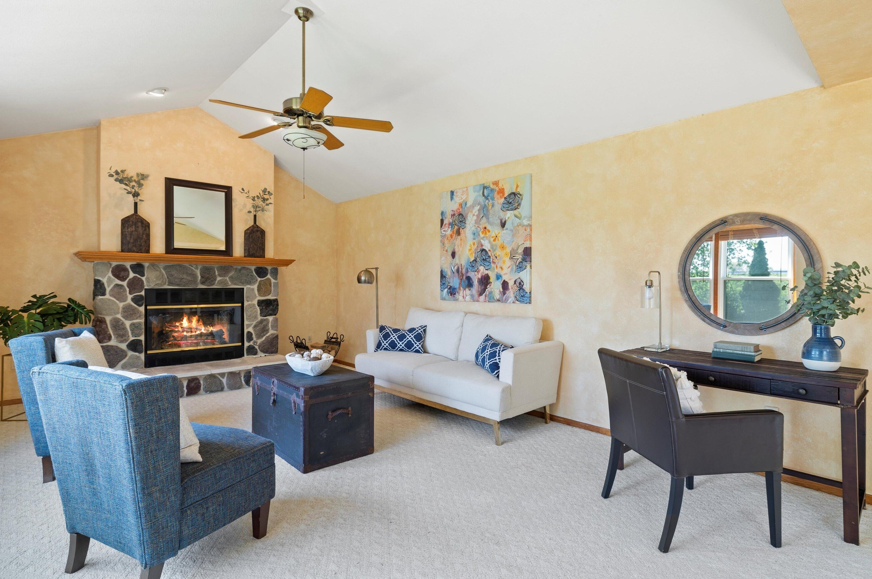 7835 Briarwood Dr, Hales Corners WI  53132-8843 exterior