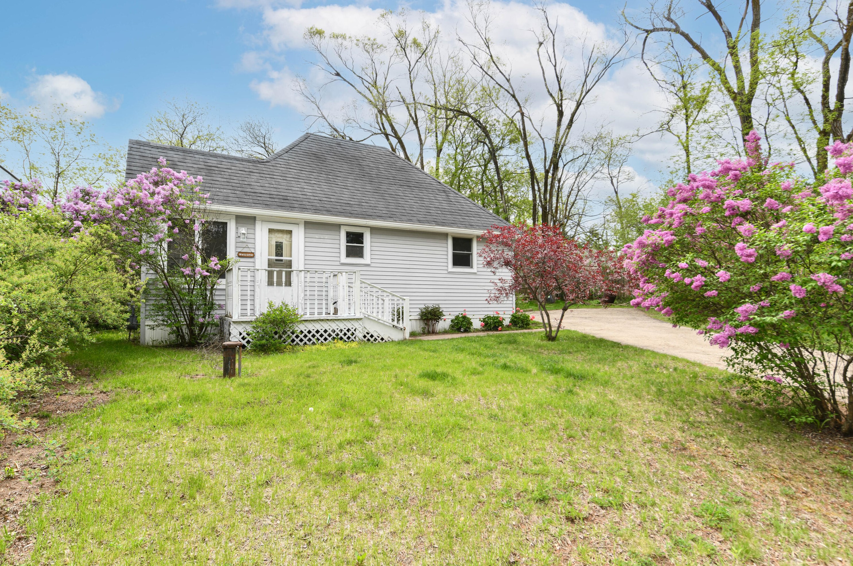 7955 Mchenry St, Lyons WI  53105-8792 exterior