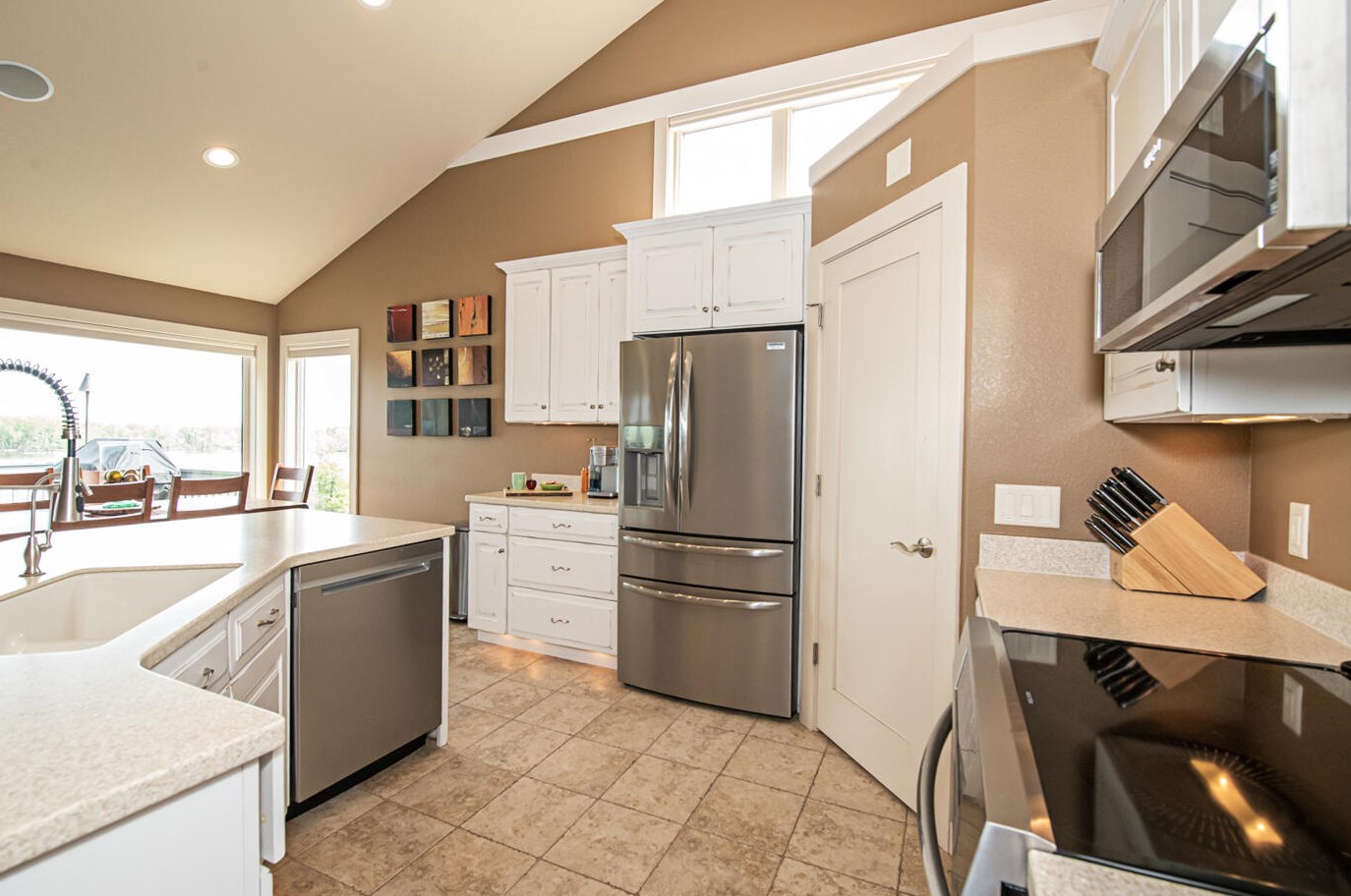 36074 Old Homer Rd, Wilson MN  55987-5683 exterior