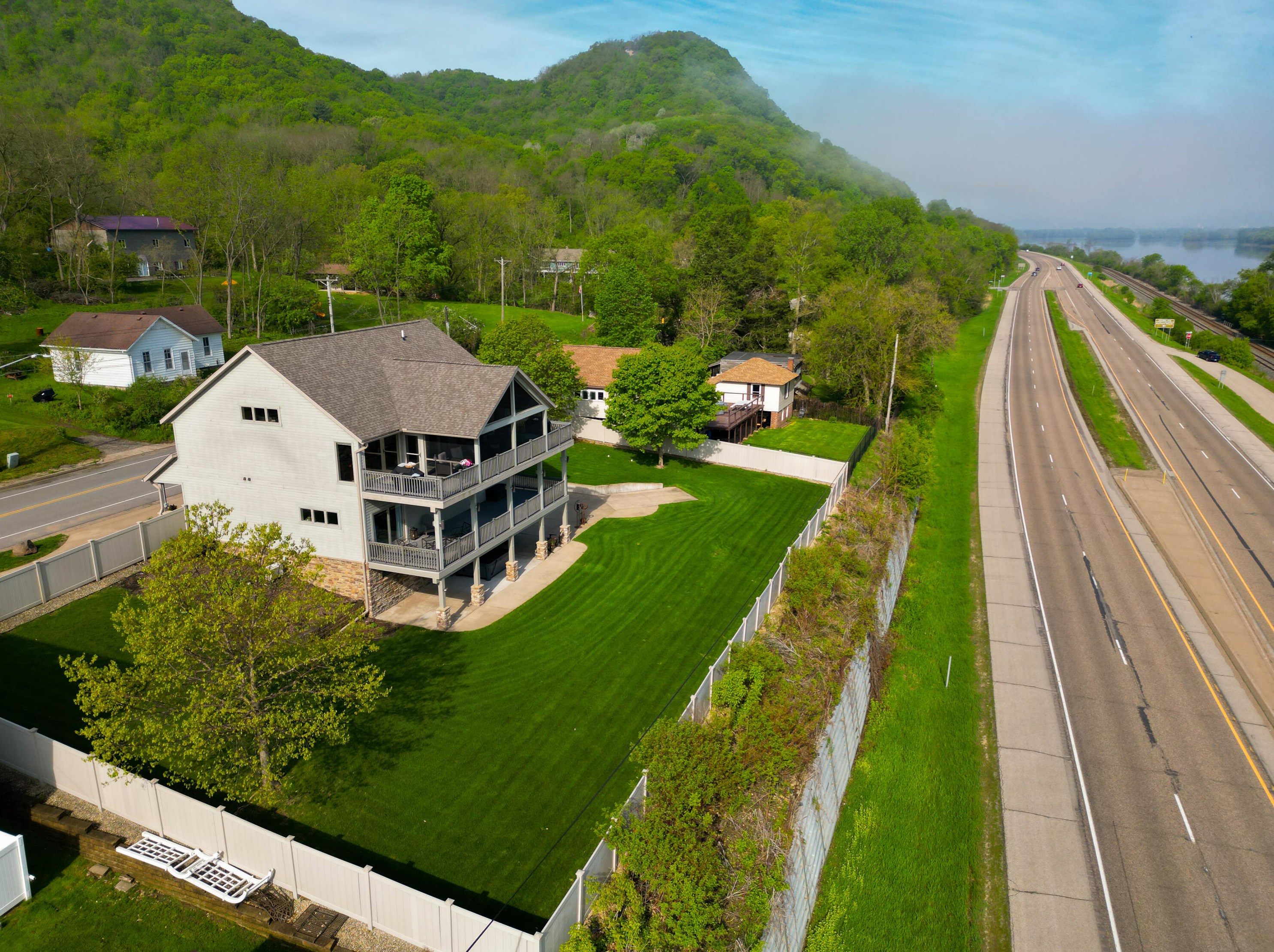 36074 Old Homer Rd, Wilson MN  55987-5683 exterior