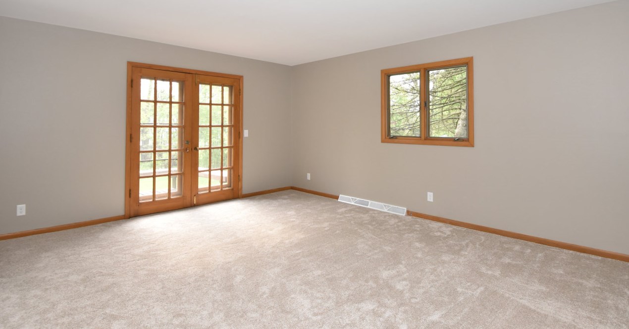 143 Robin Hill Dr, Racine WI  53406-3531 exterior