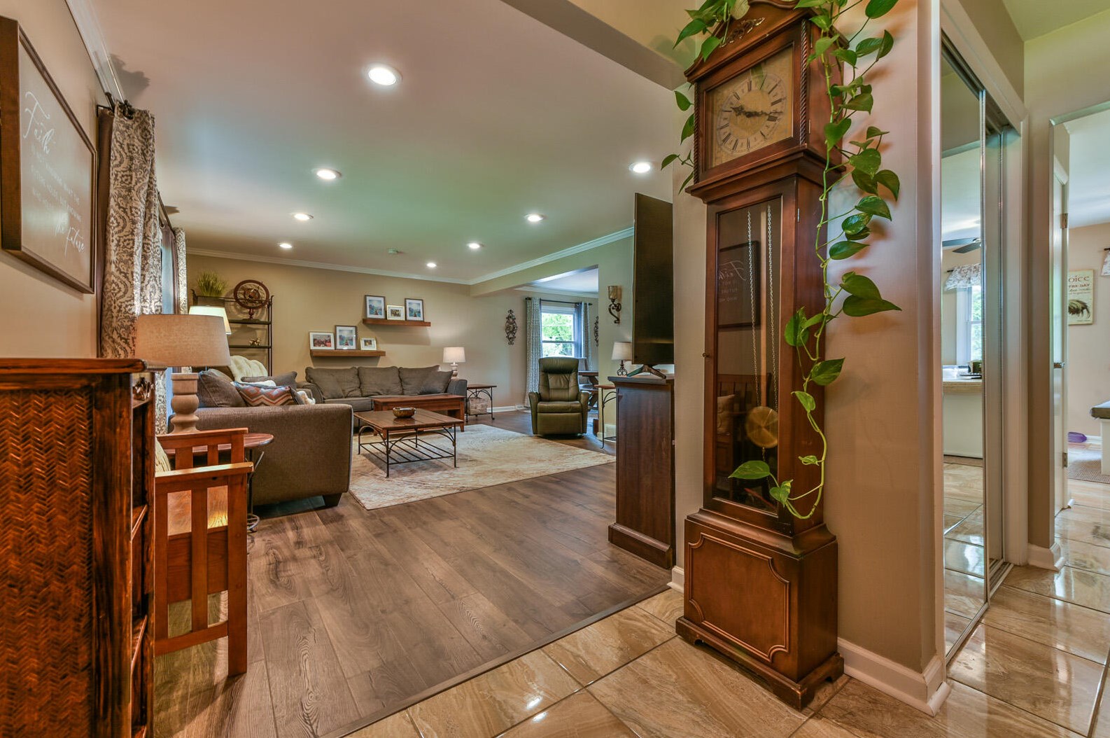 4210 Bexley Dr, Brookfield WI  53045-7404 exterior