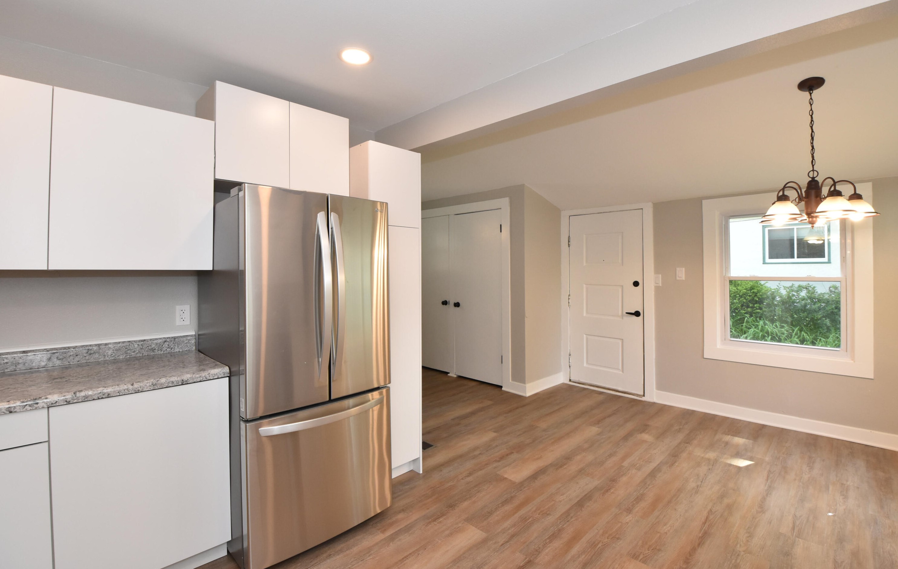 11013 Parnell Ave, Hales Corners WI  53130-1866 exterior