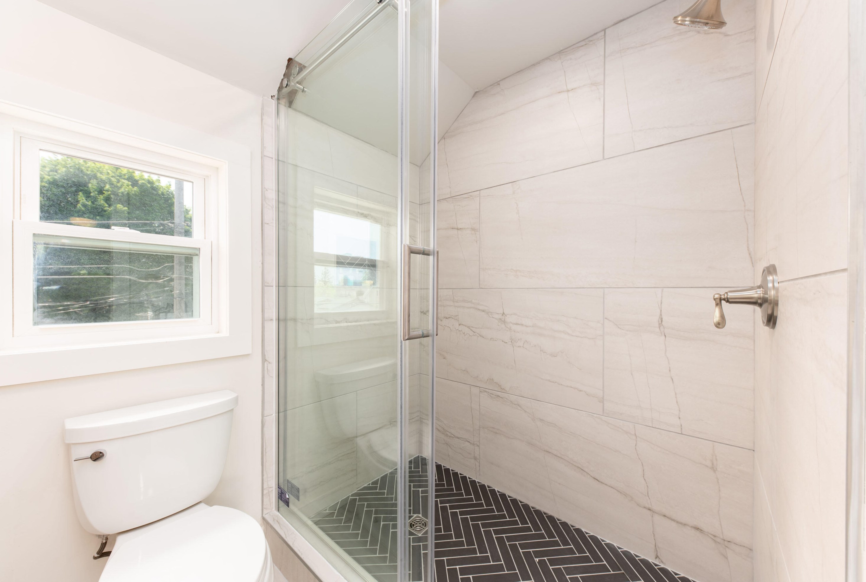 2315 Morgan Ave, Milwaukee WI 53207-3721 exterior