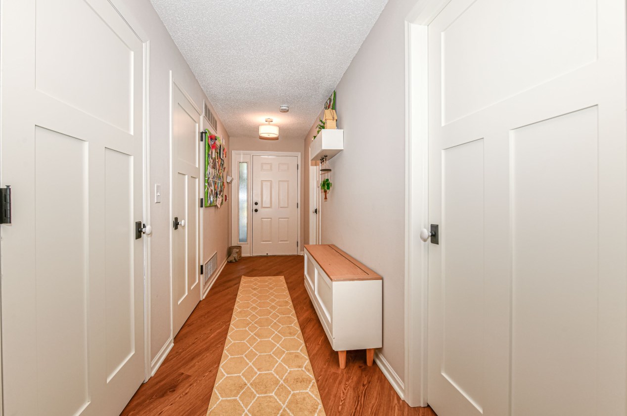2222 Landings Ln, Delavan WI  53115-3976 exterior