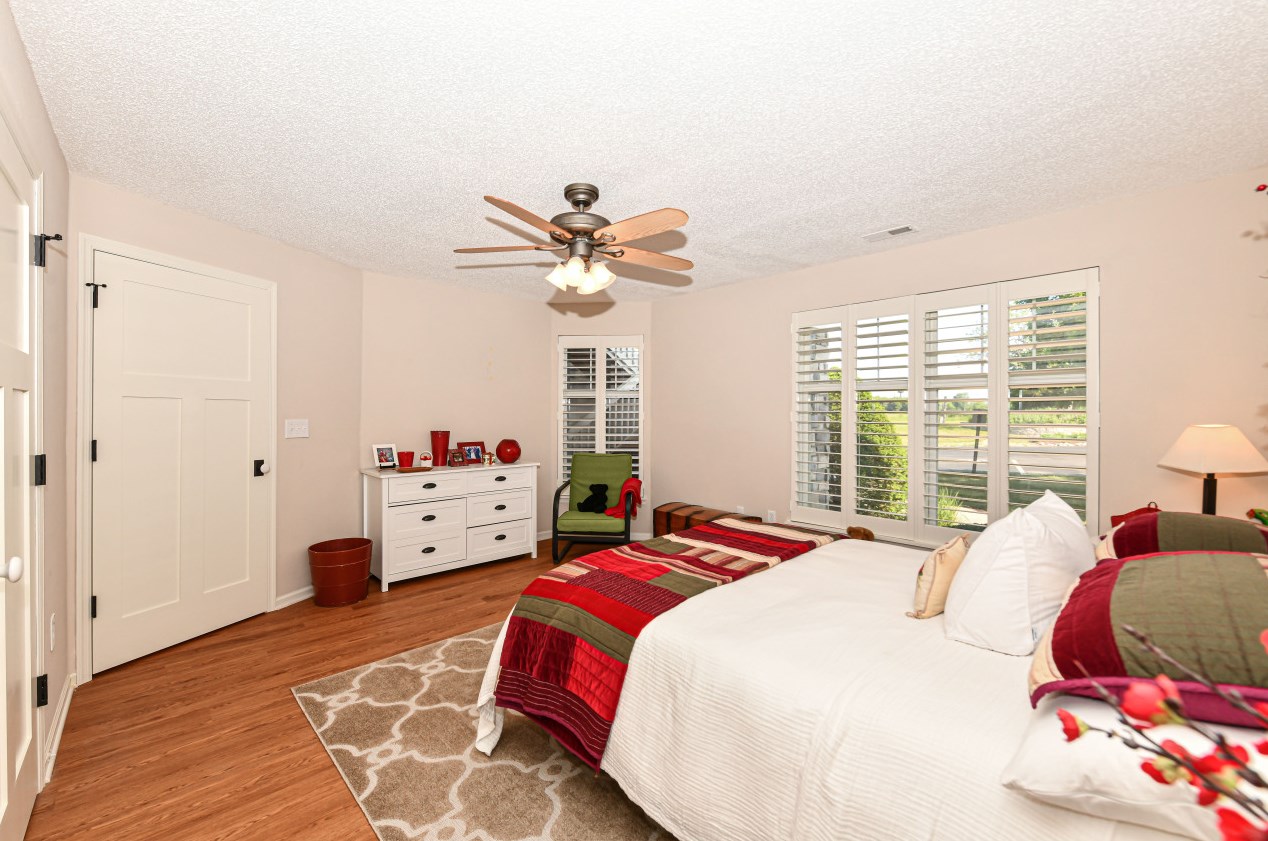 2222 Landings Ln, Delavan WI  53115-3976 exterior