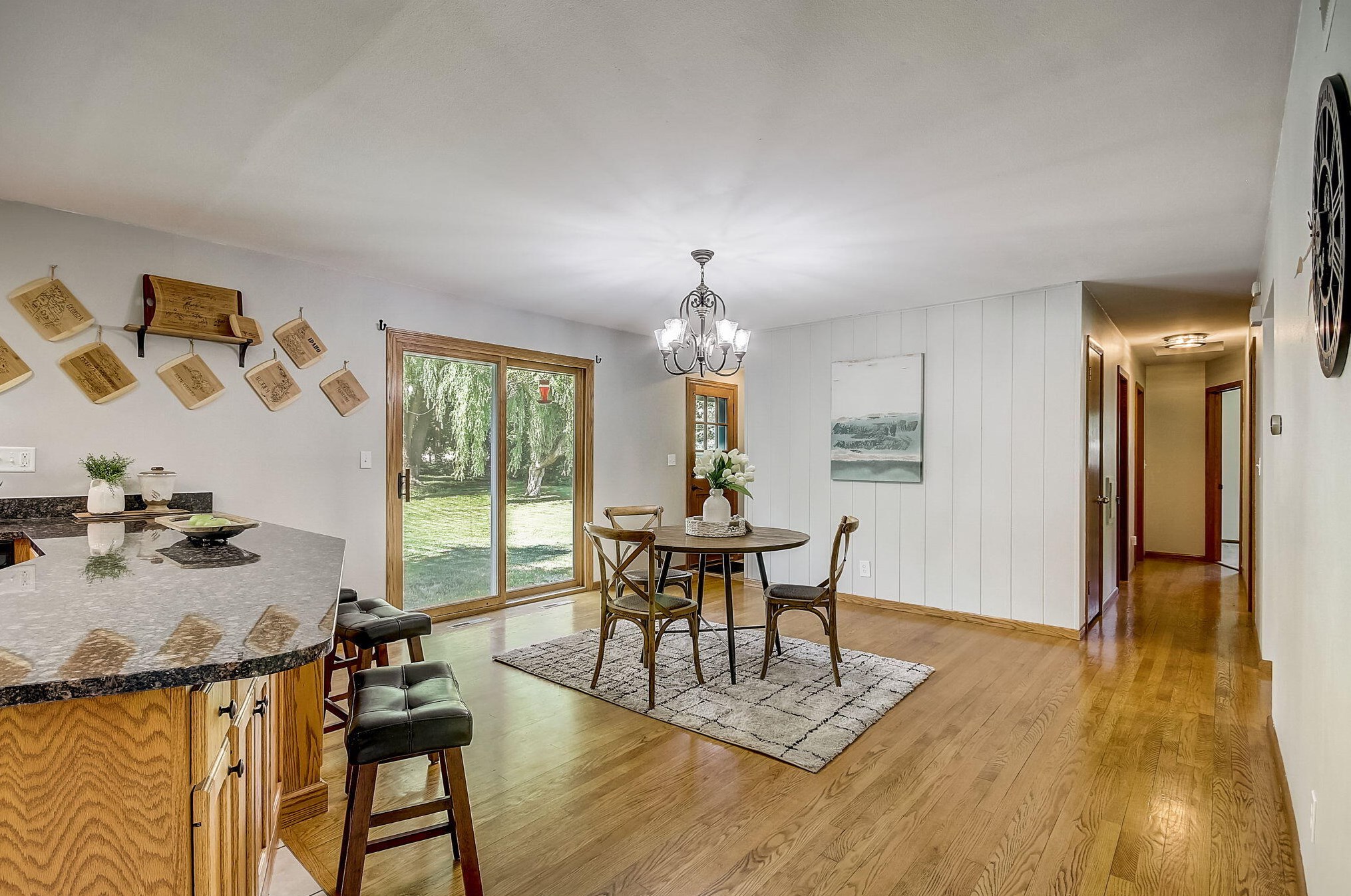 17250 Brooklawn Dr, Brookfield WI  53045-1538 exterior