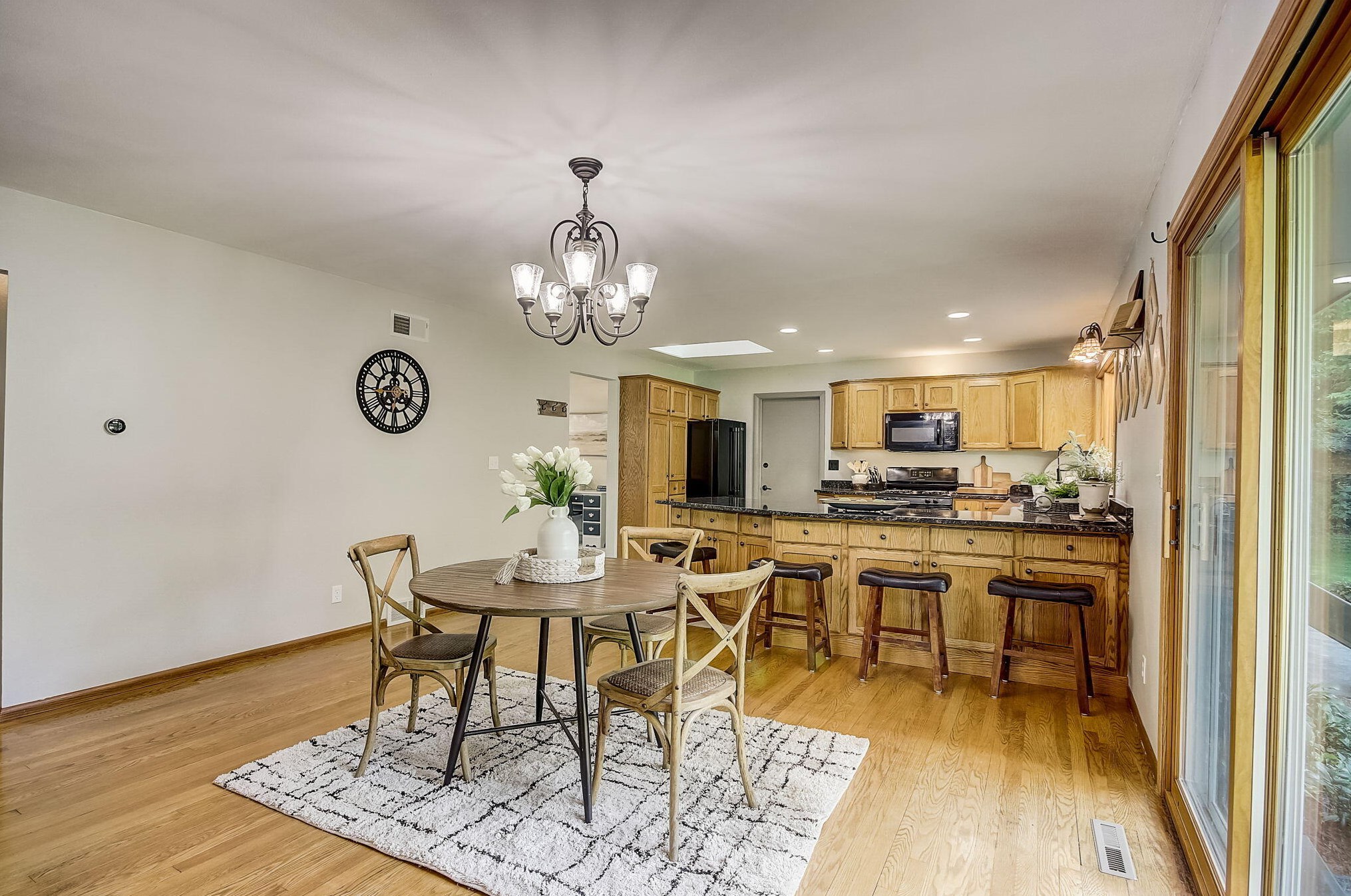 17250 Brooklawn Dr, Brookfield WI  53045-1538 exterior