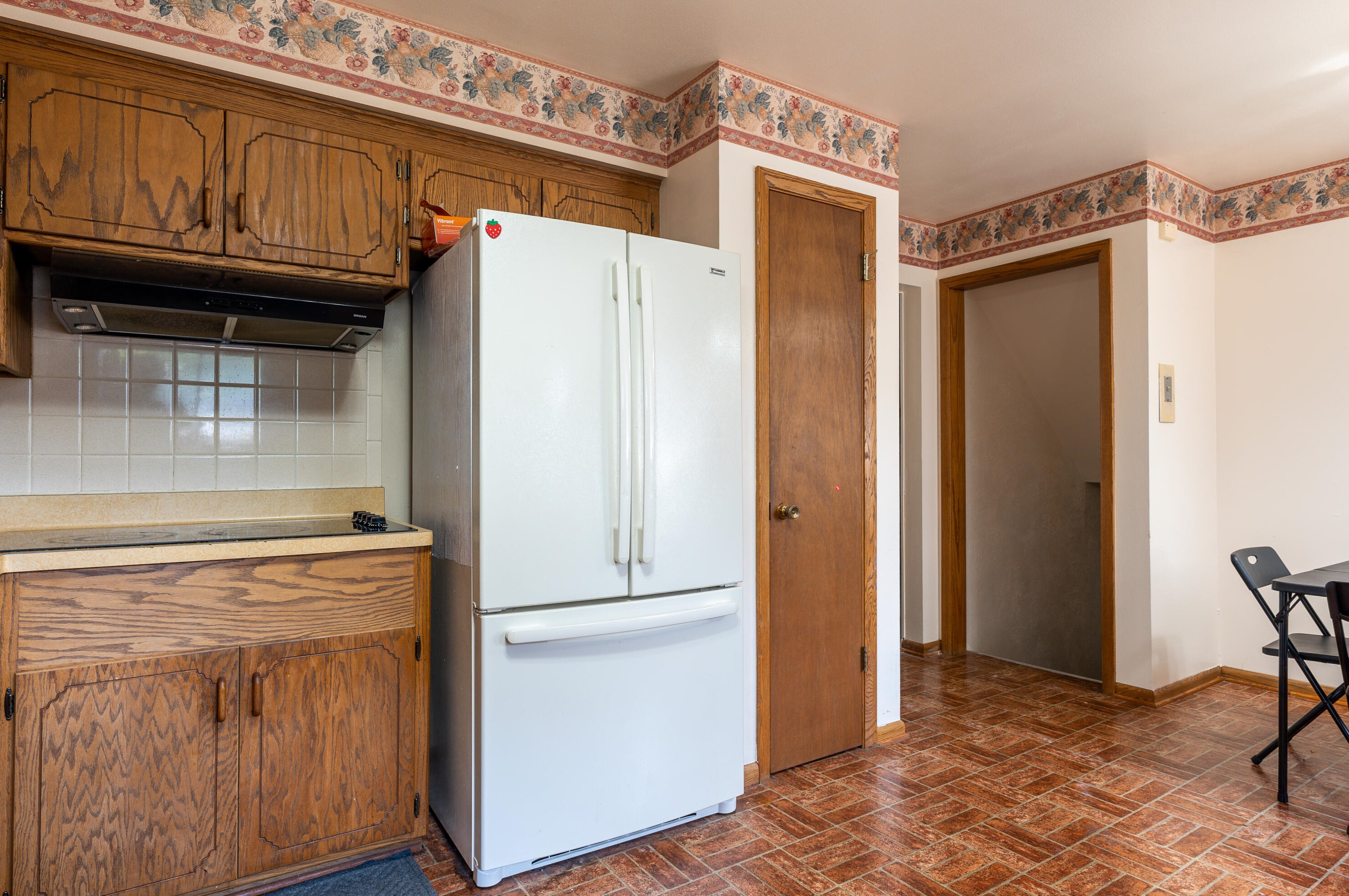 5256 108th Ct, Milwaukee WI  53225-3102 exterior