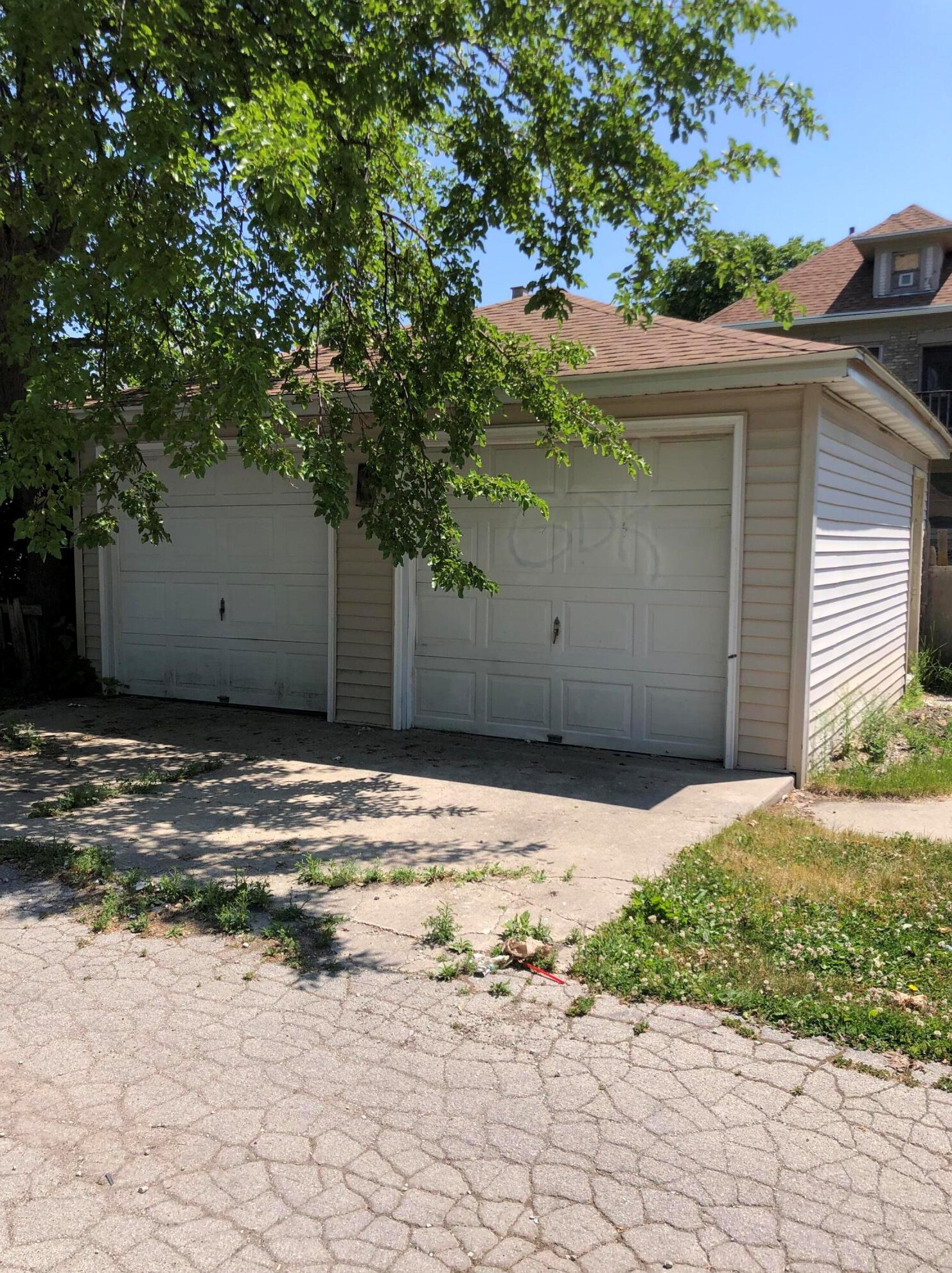 1910 Lasalle St, Racine WI  53402-4632 exterior