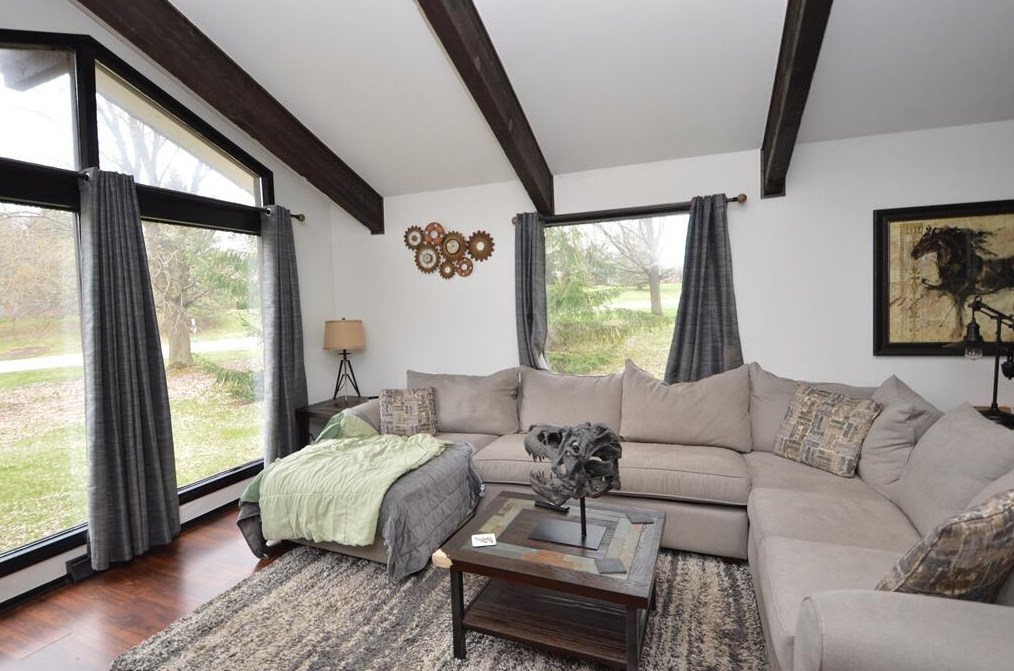 3800 Turnwood Dr, Richfield WI  53076-9633 exterior