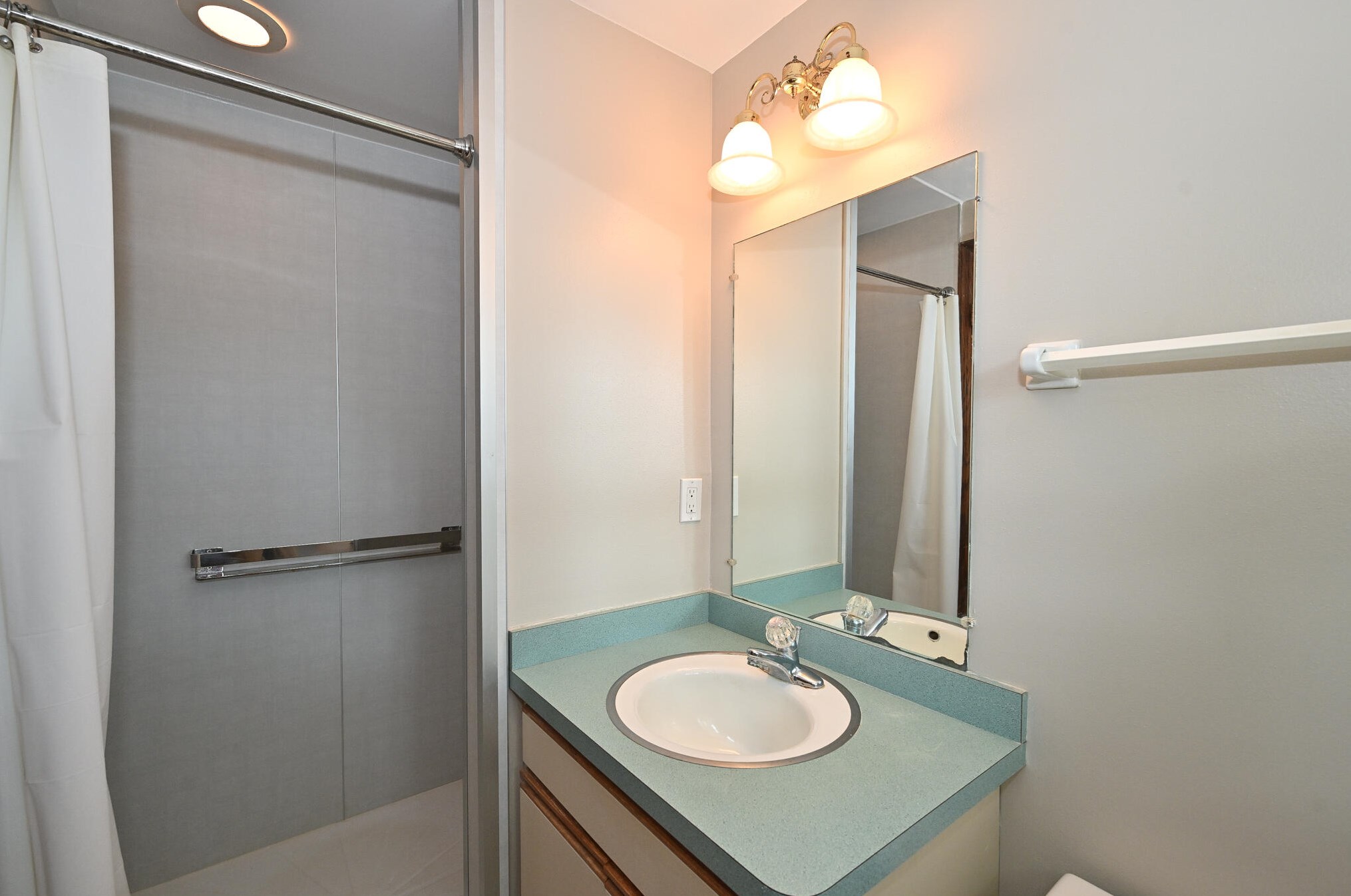 21345 Partridge Ct, Brookfield WI  53045-4746 exterior