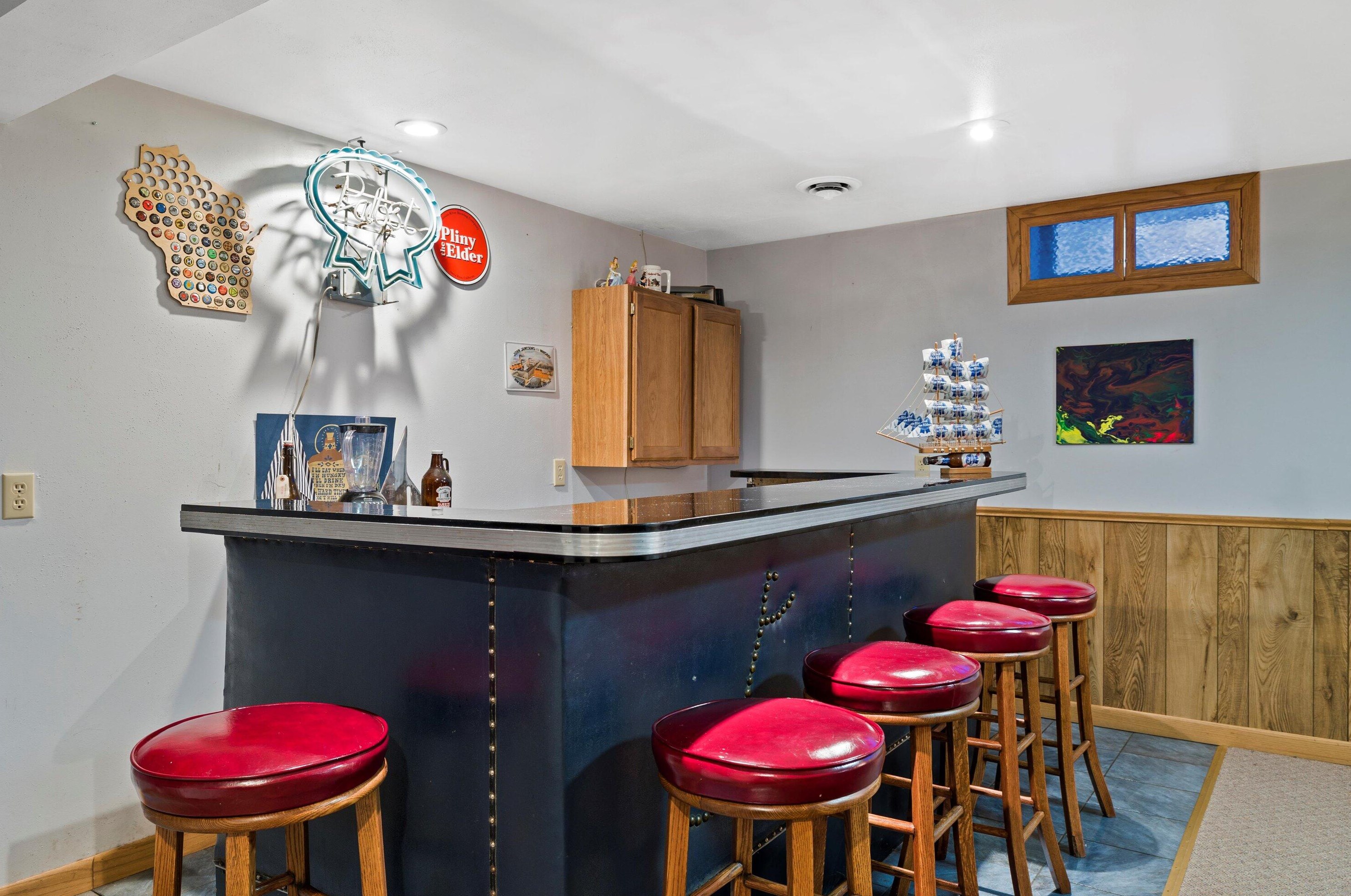 4617 109, Milwaukee WI 53225-4405 exterior