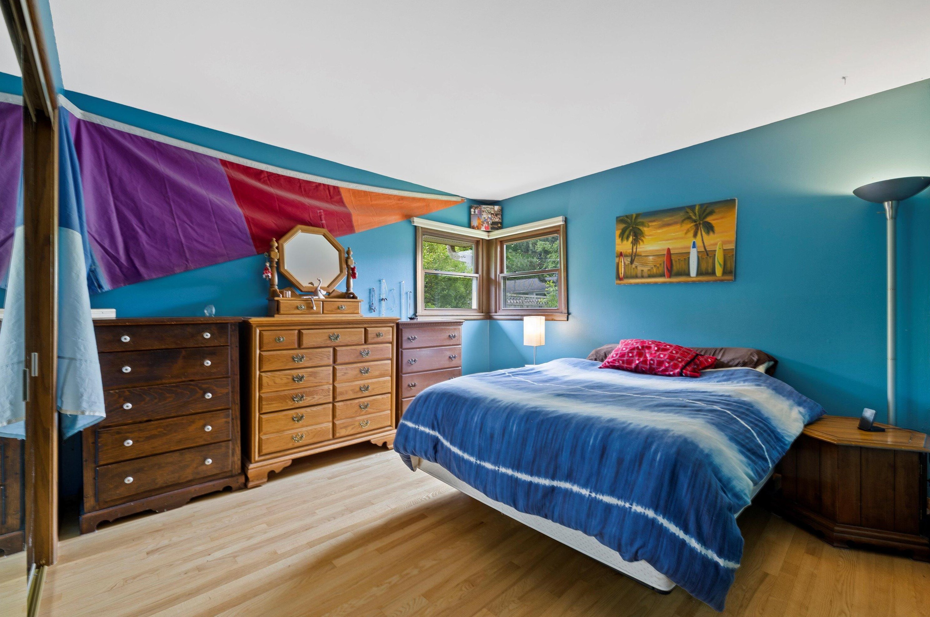 4617 109, Milwaukee WI 53225-4405 exterior