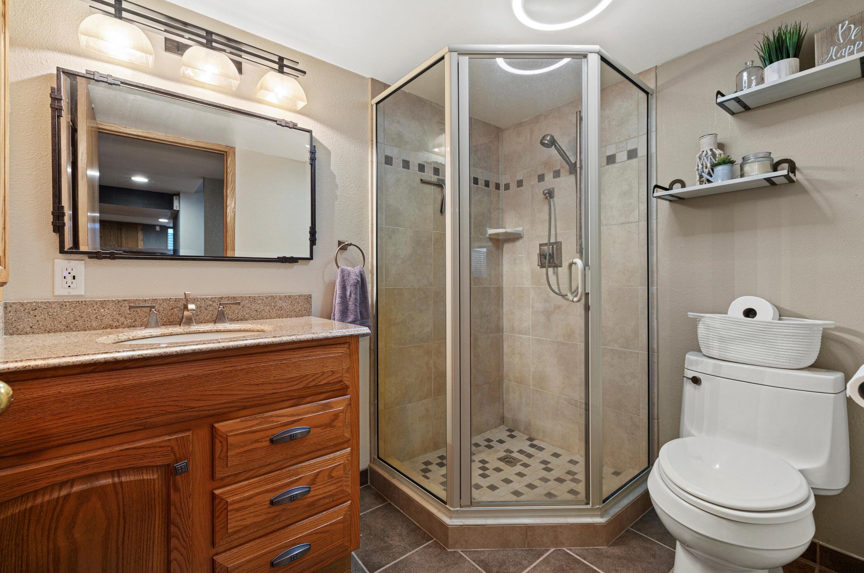 11641 Rawson Ave, Hales Corners WI  53132-1650 exterior