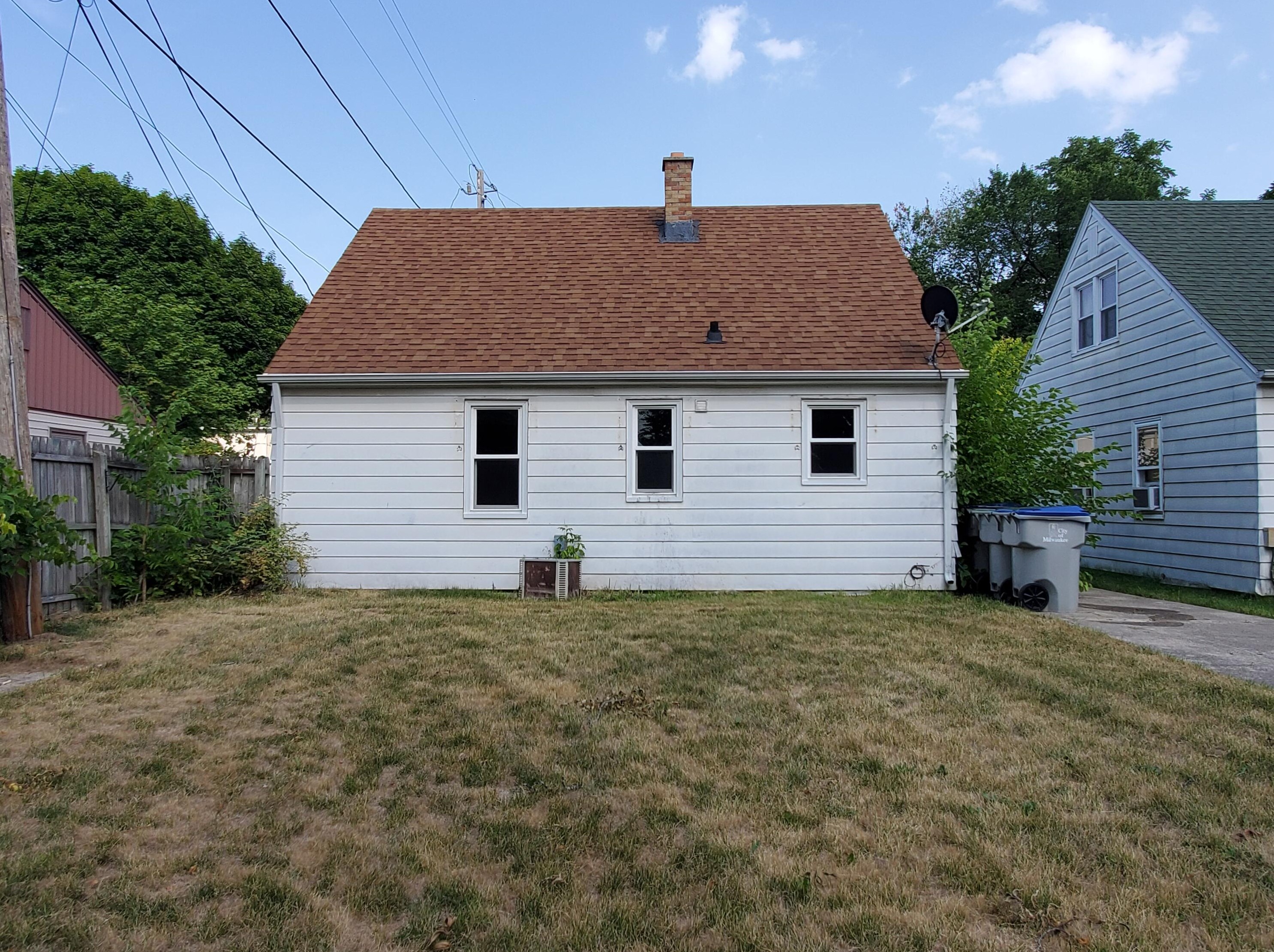 3061 74, Milwaukee WI 53219-0028 exterior