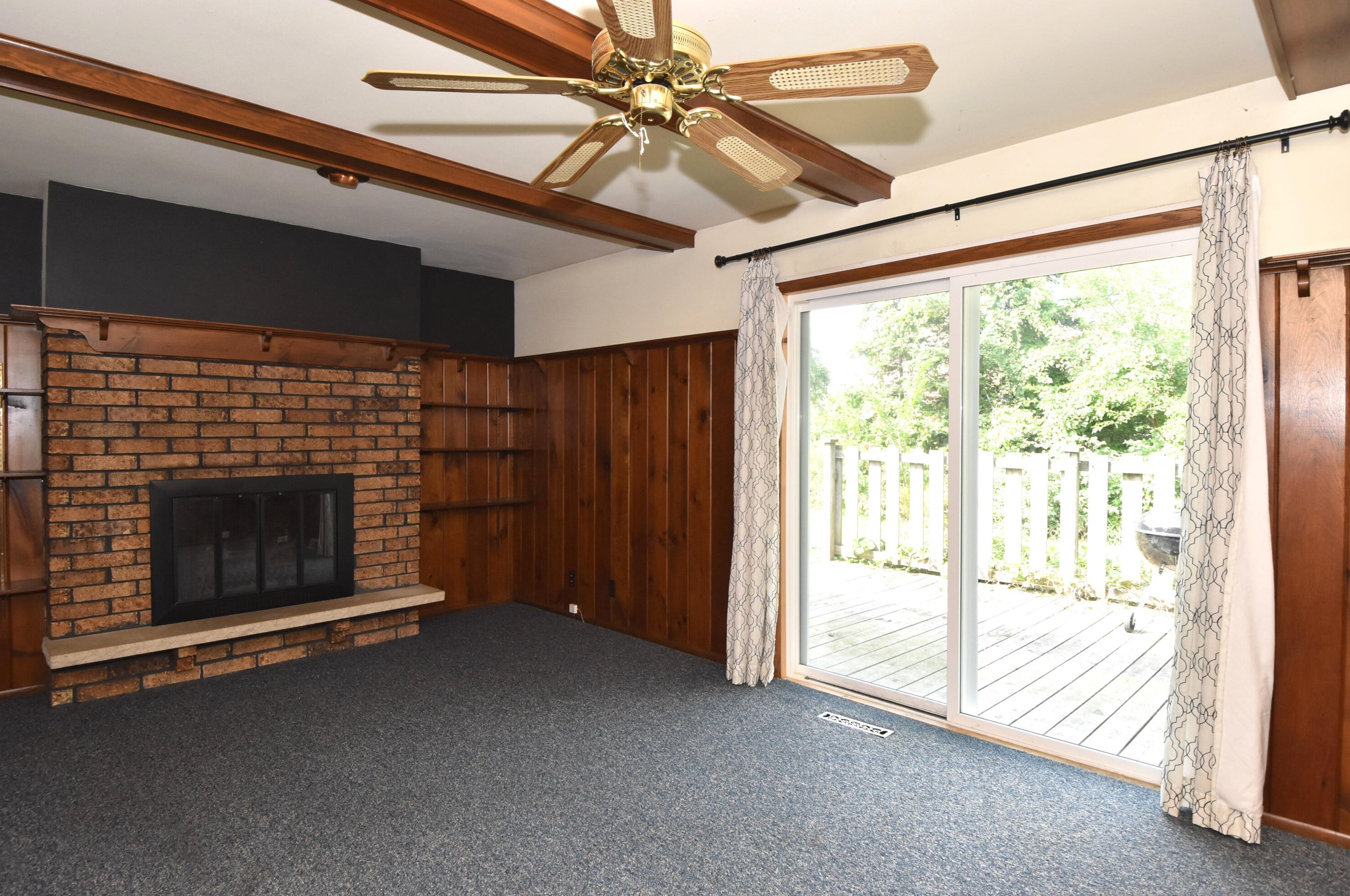 1518 Autumn Dr, Racine WI 53402-1816 exterior