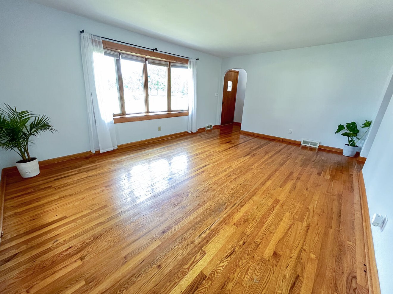 2710 James Blvd, Racine WI 53403-3250 exterior