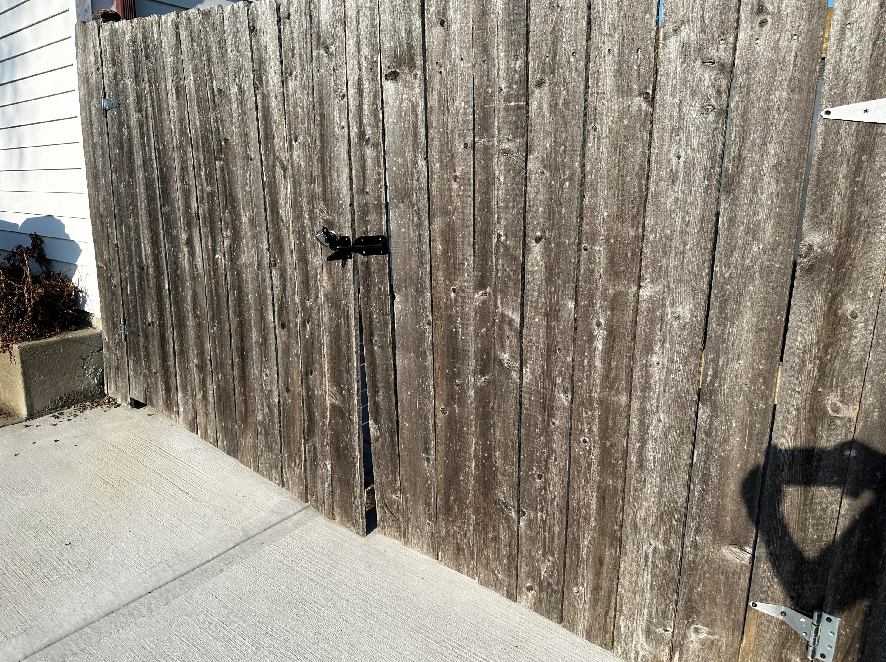 3673 18th St, Milwaukee WI  53221-1551 exterior