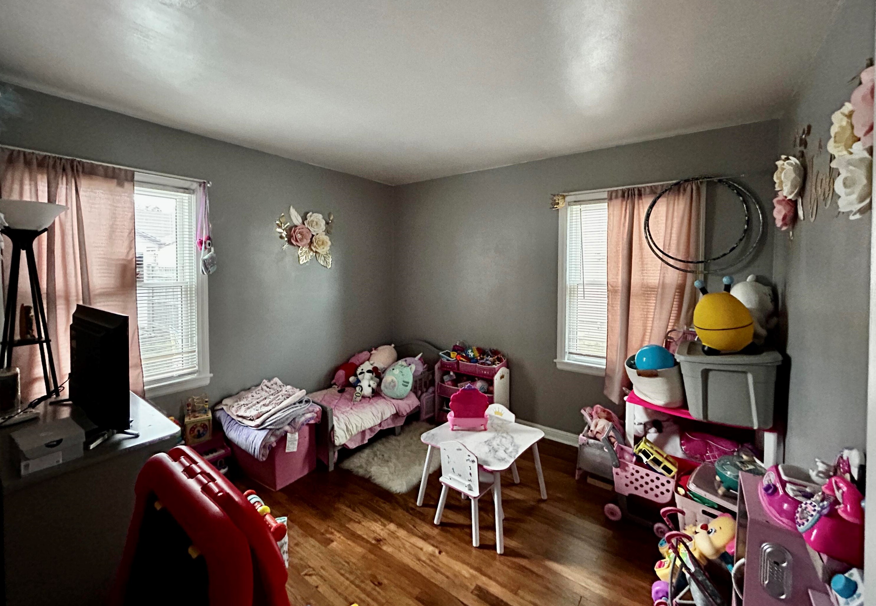 3673 18th St, Milwaukee WI  53221-1551 exterior