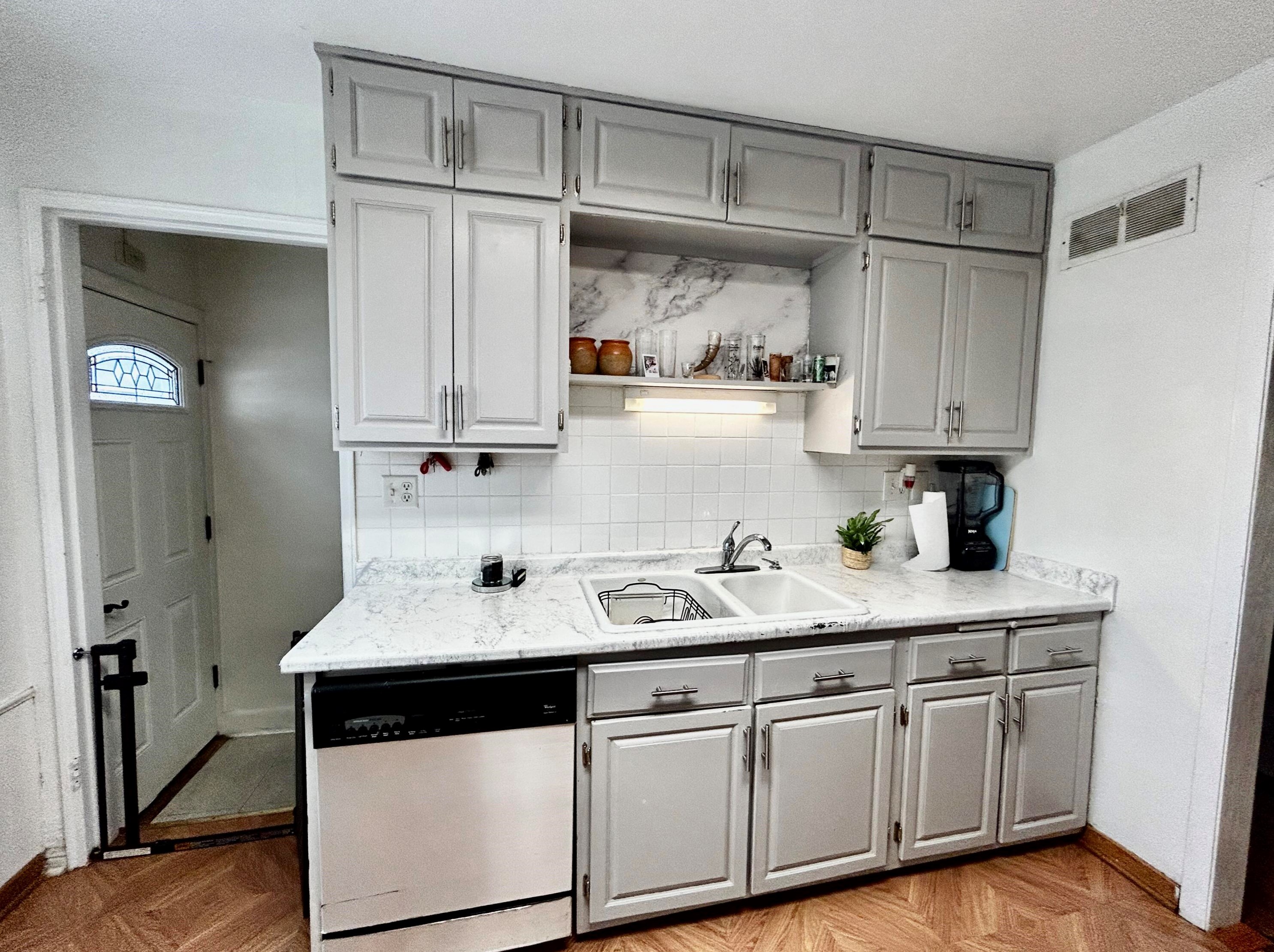 3673 18th St, Milwaukee WI  53221-1551 exterior