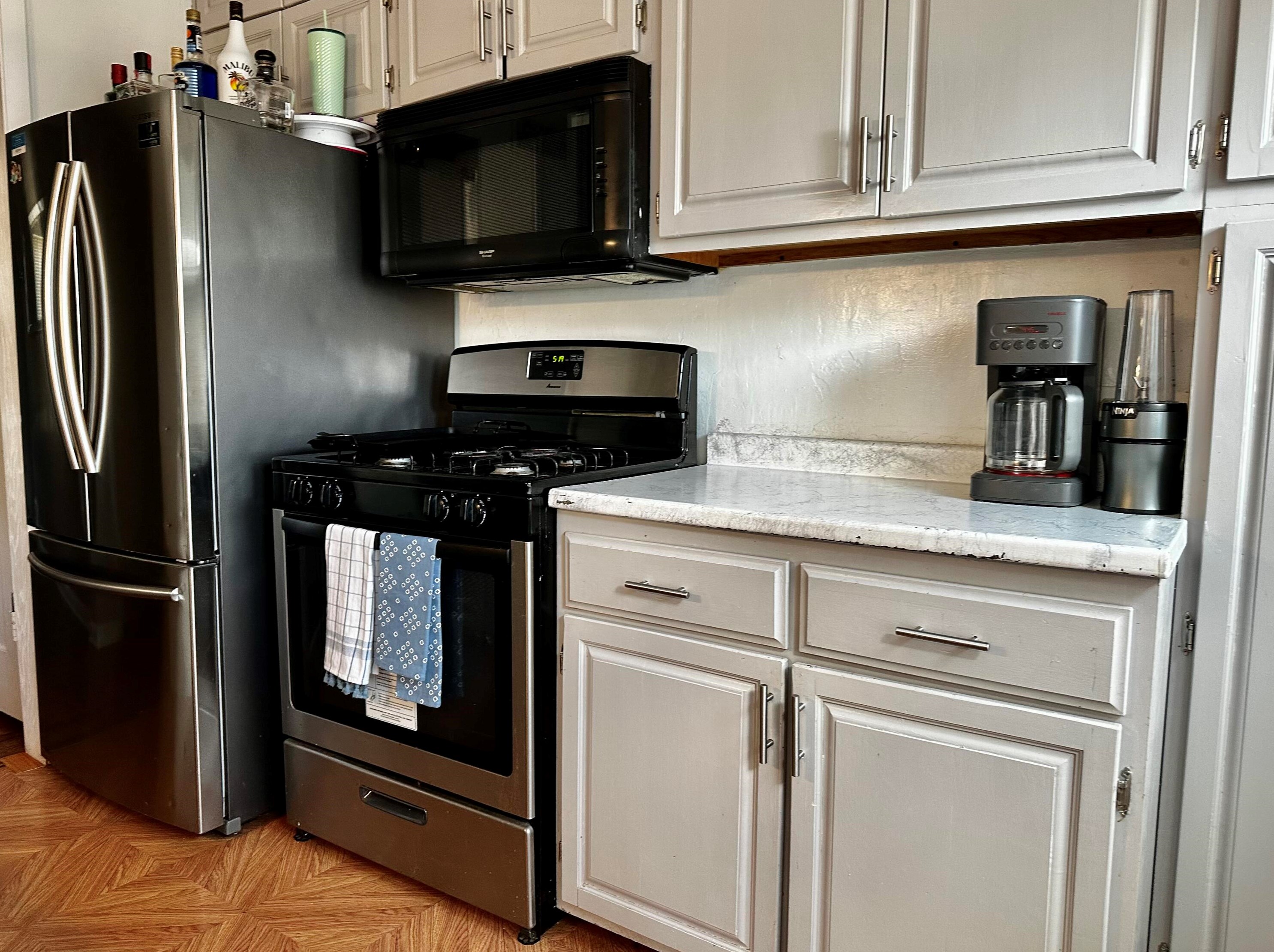 3673 18th St, Milwaukee WI  53221-1551 exterior