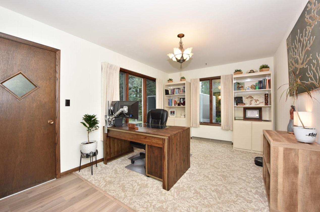 3051 Green Bay Rd, Port Washington WI  53074-9767 exterior