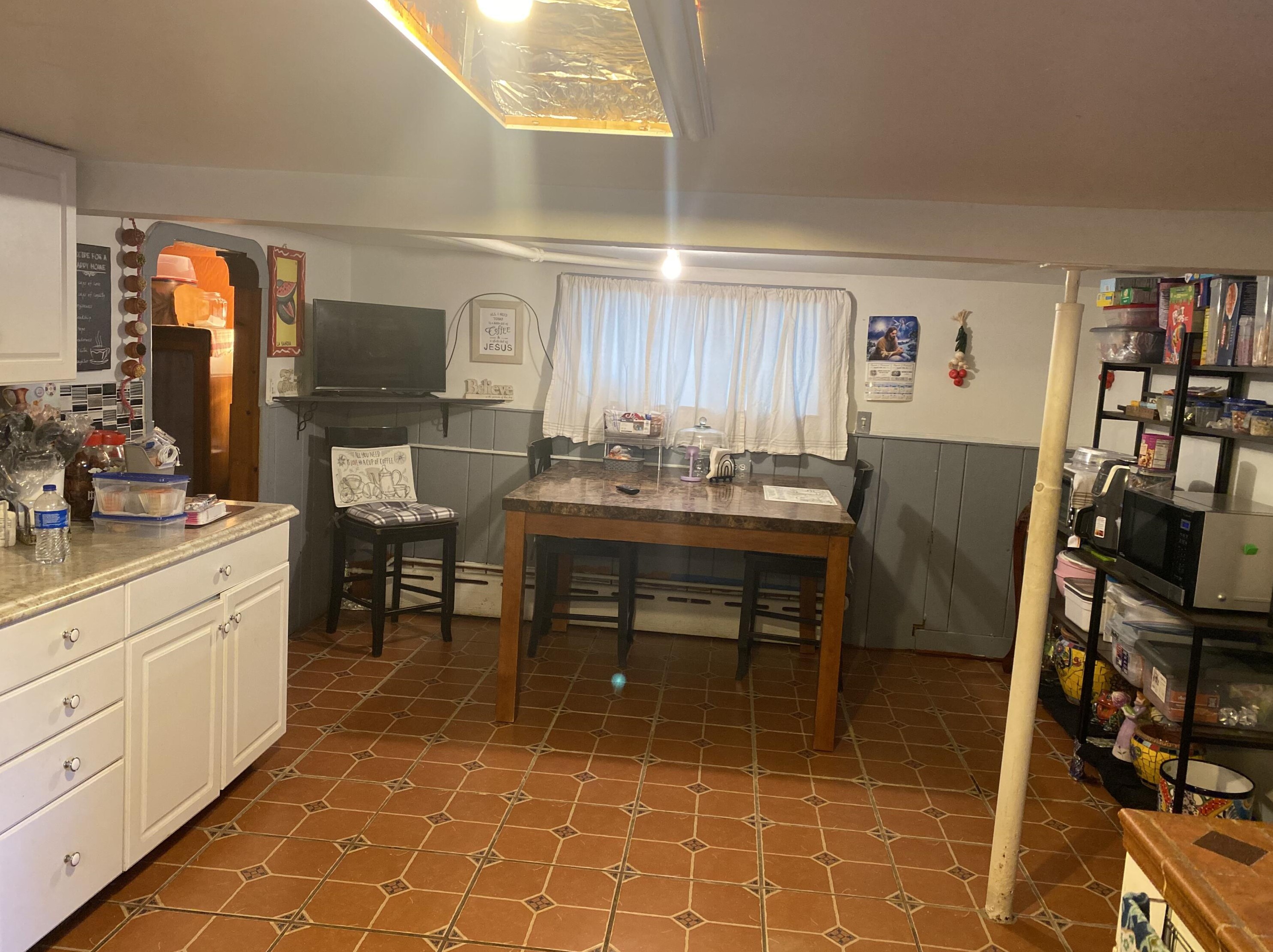 2862 11 St, Milwaukee WI 53206-3260 exterior