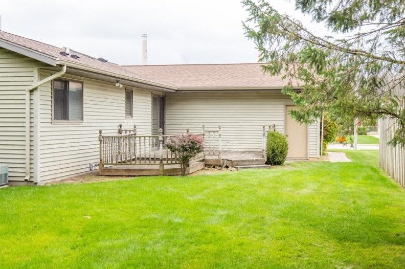 3822 10 St, Sheboygan WI 53081-8608 exterior