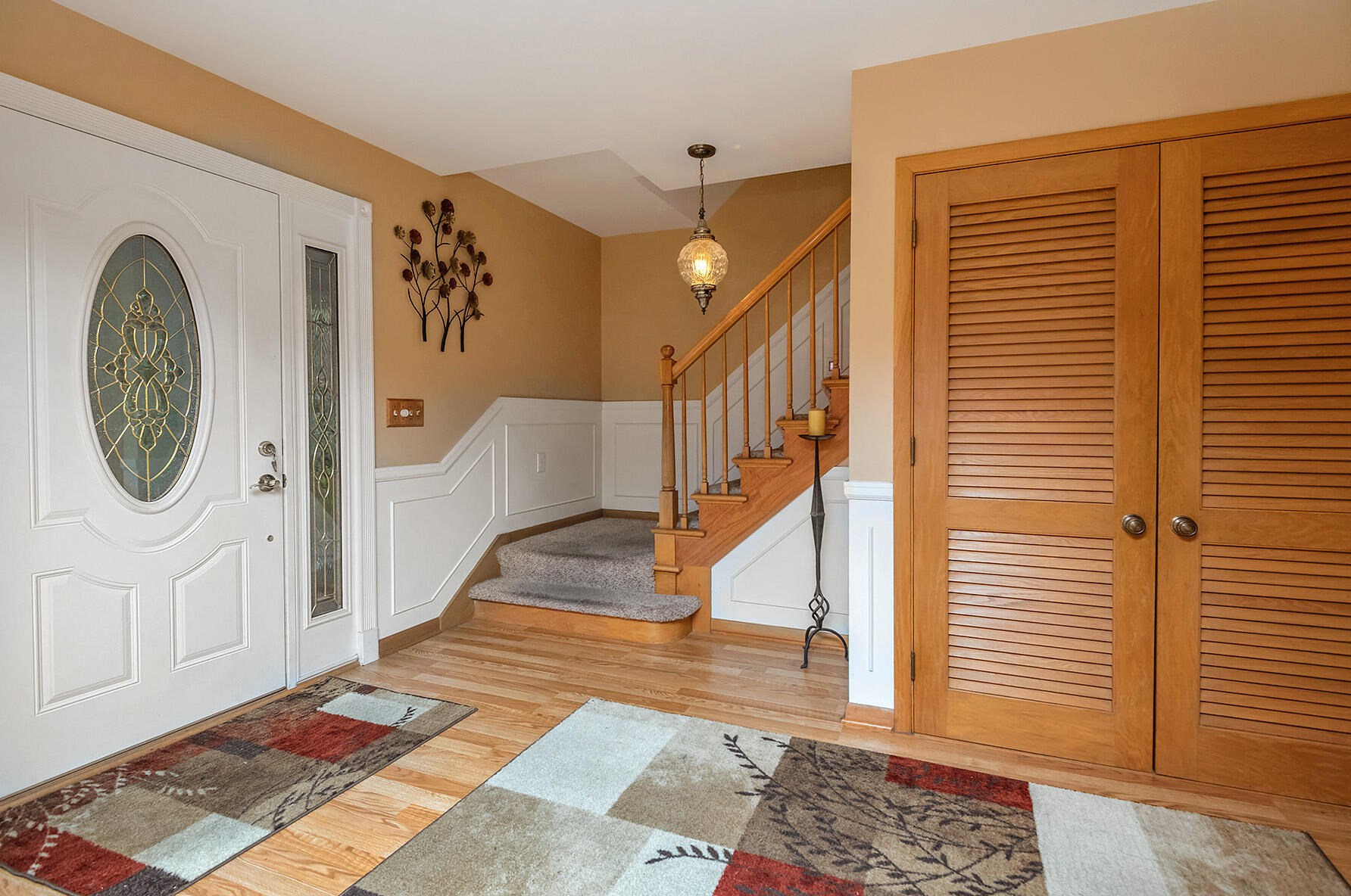 4510 Knollwood Dr, Racine WI 53403-3966 exterior