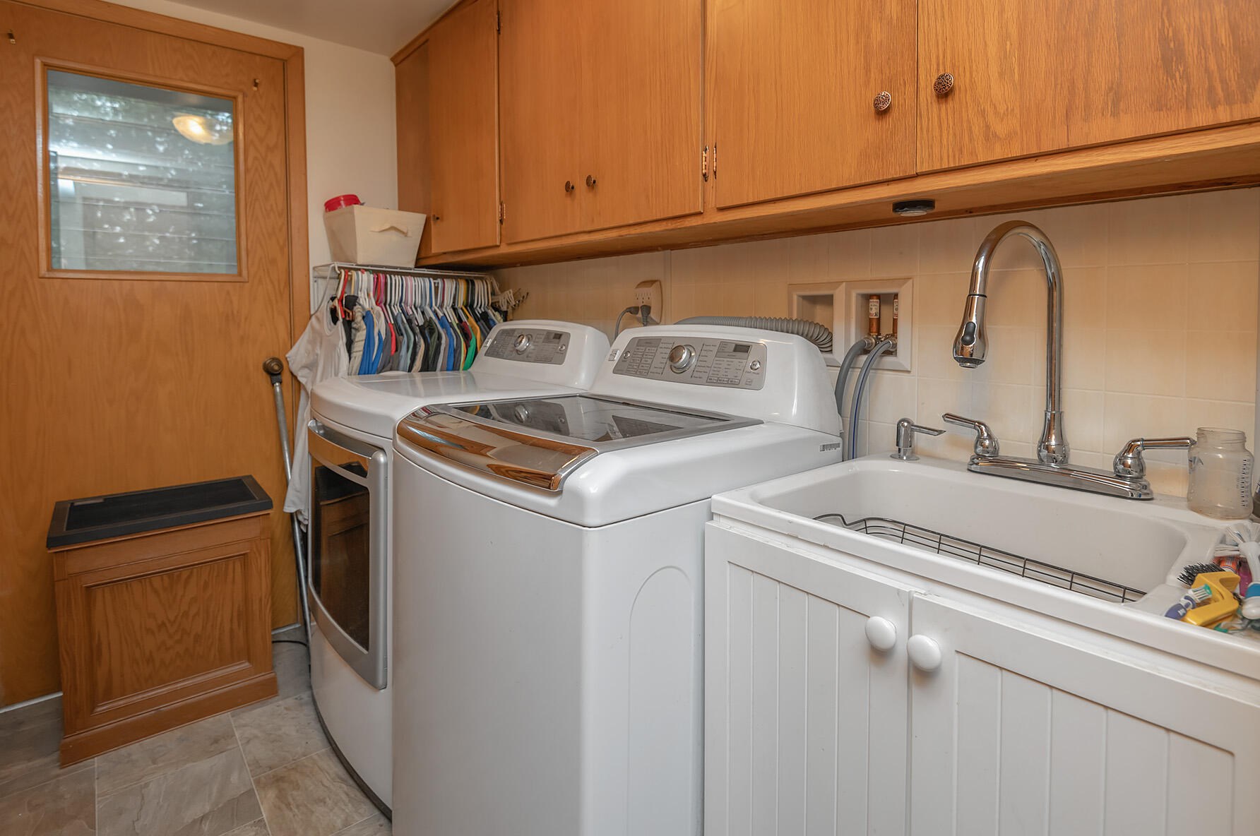 4510 Knollwood Dr, Racine WI 53403-3966 exterior