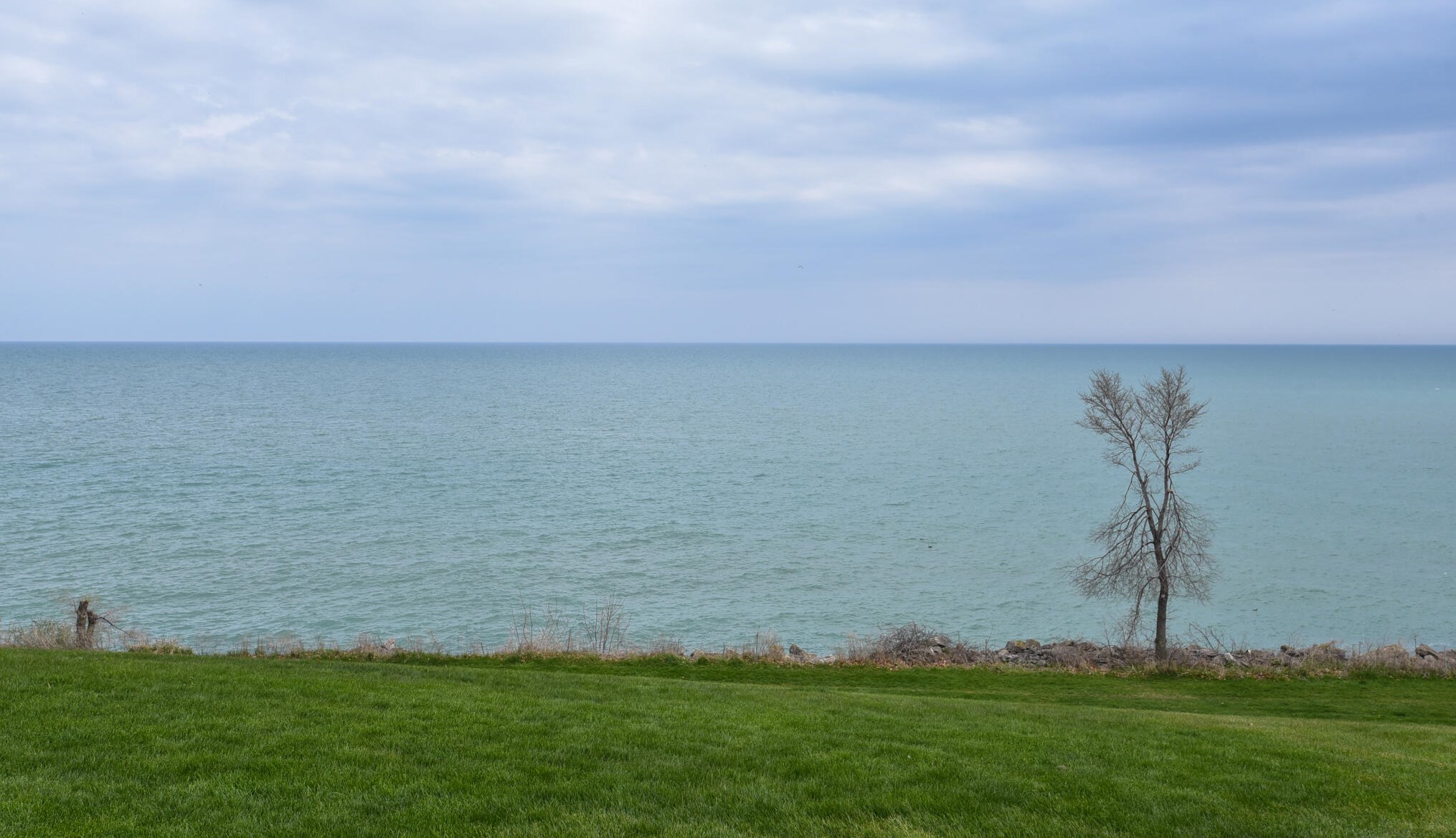 834 Sandra Ct, Racine WI  53403-3351 exterior