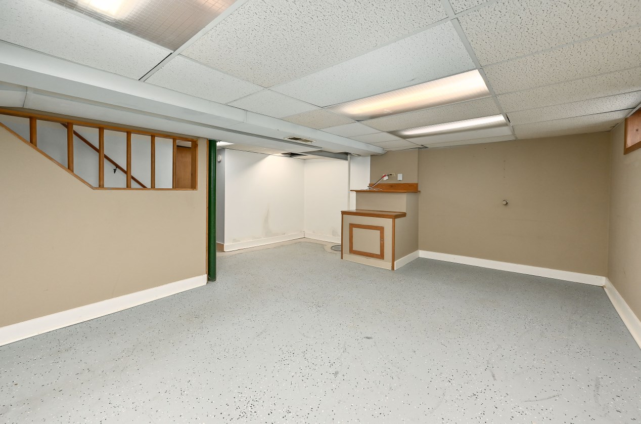1016 Isabelle Ave, Racine WI  53402-4126 exterior