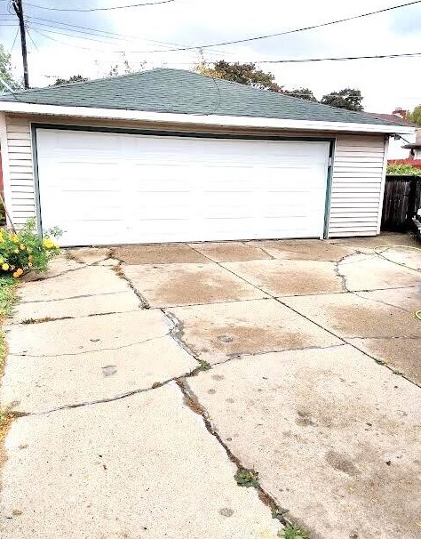 4823 20th St, Milwaukee WI  53221-2810 exterior