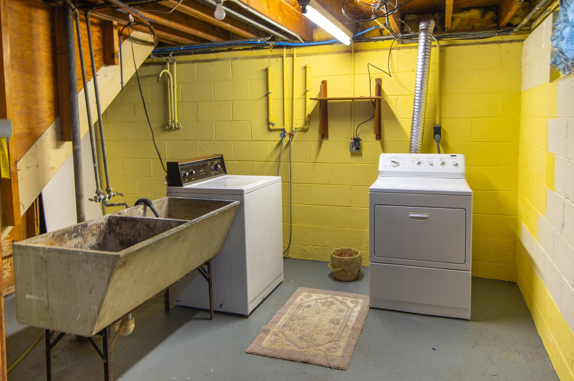 1238 Jones Ave, Racine WI 53402-4524 exterior