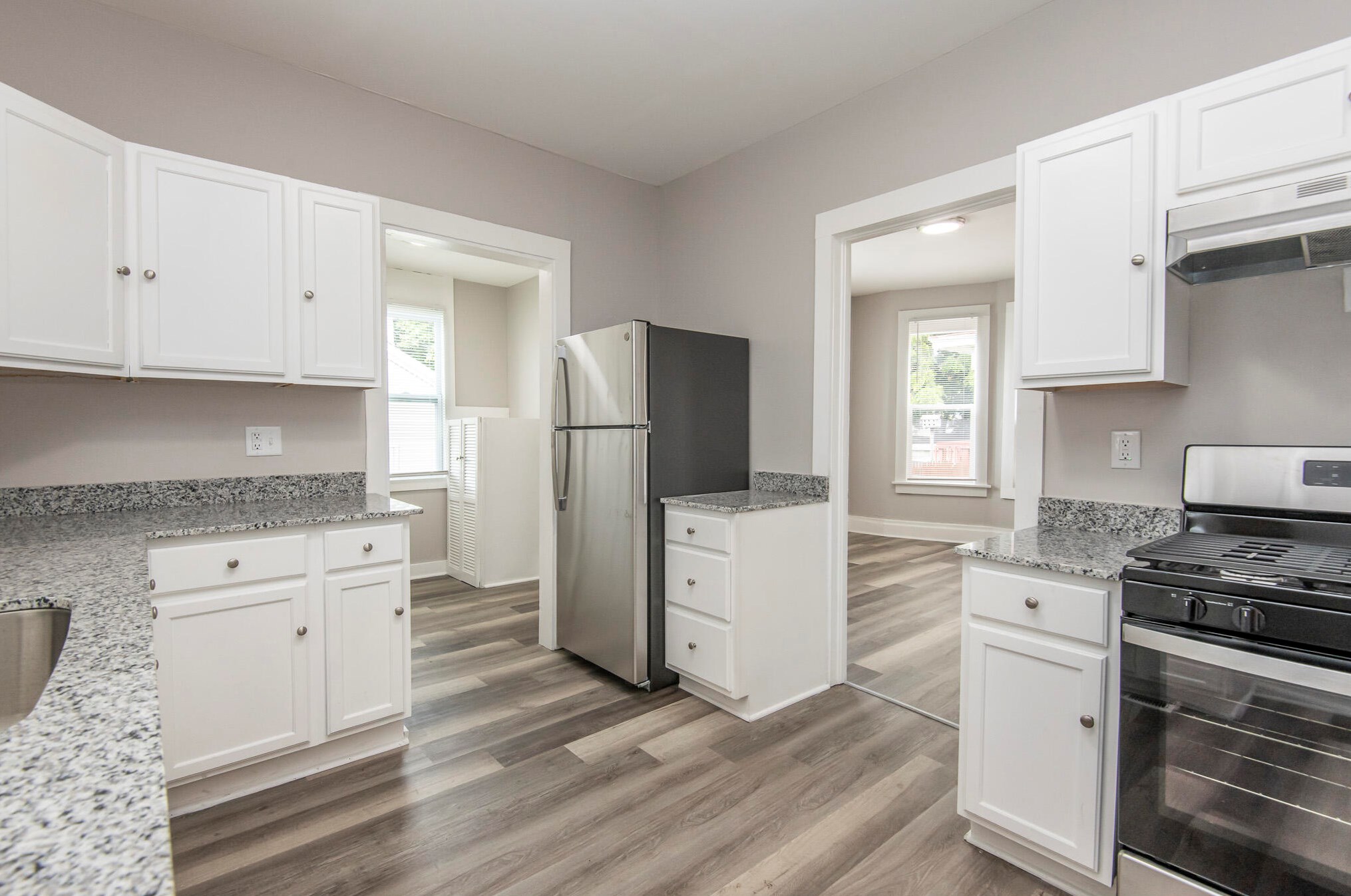 2820 Wright Ave, Racine WI  53405-5009 exterior