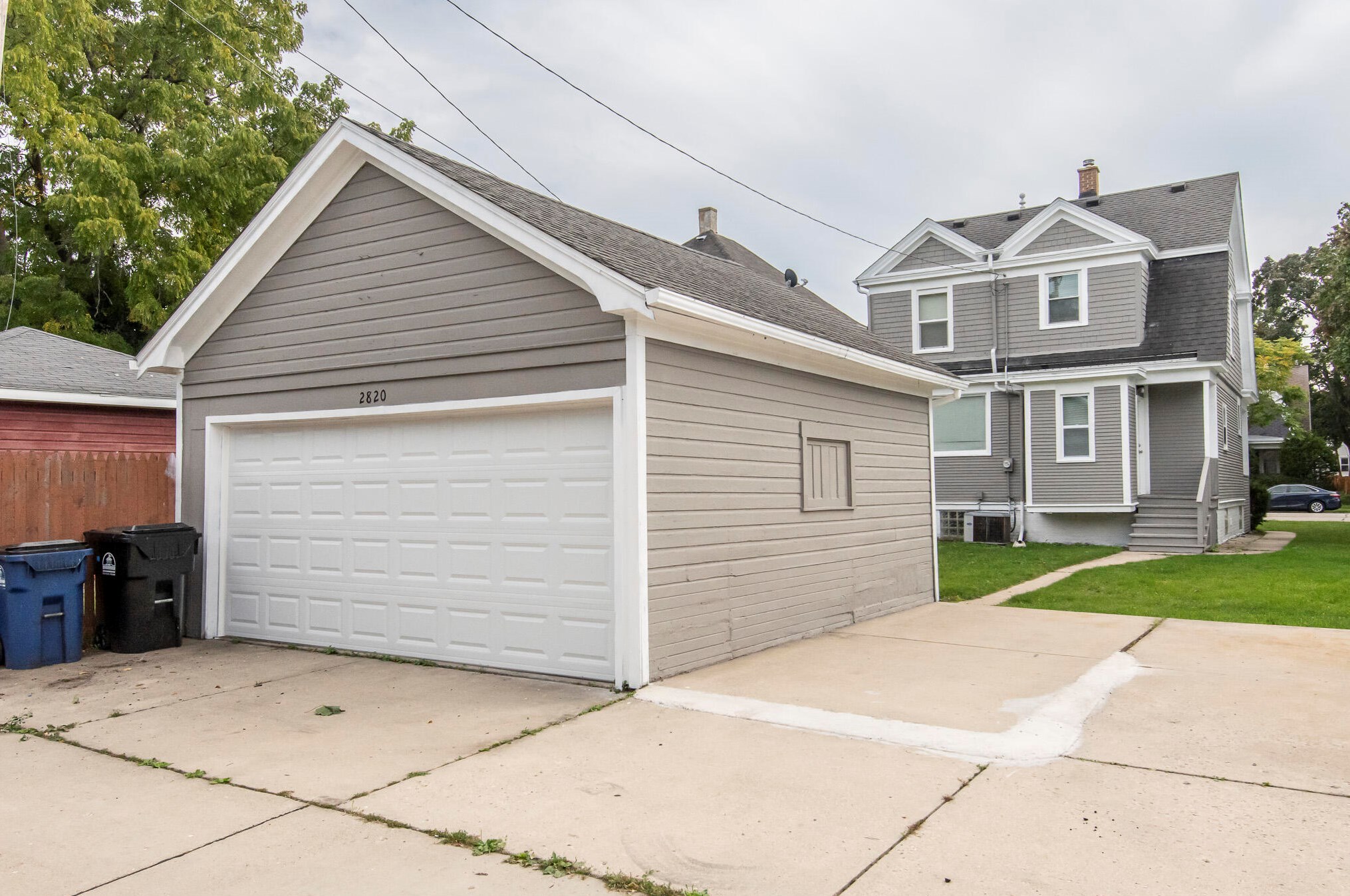 2820 Wright Ave, Racine WI  53405-5009 exterior
