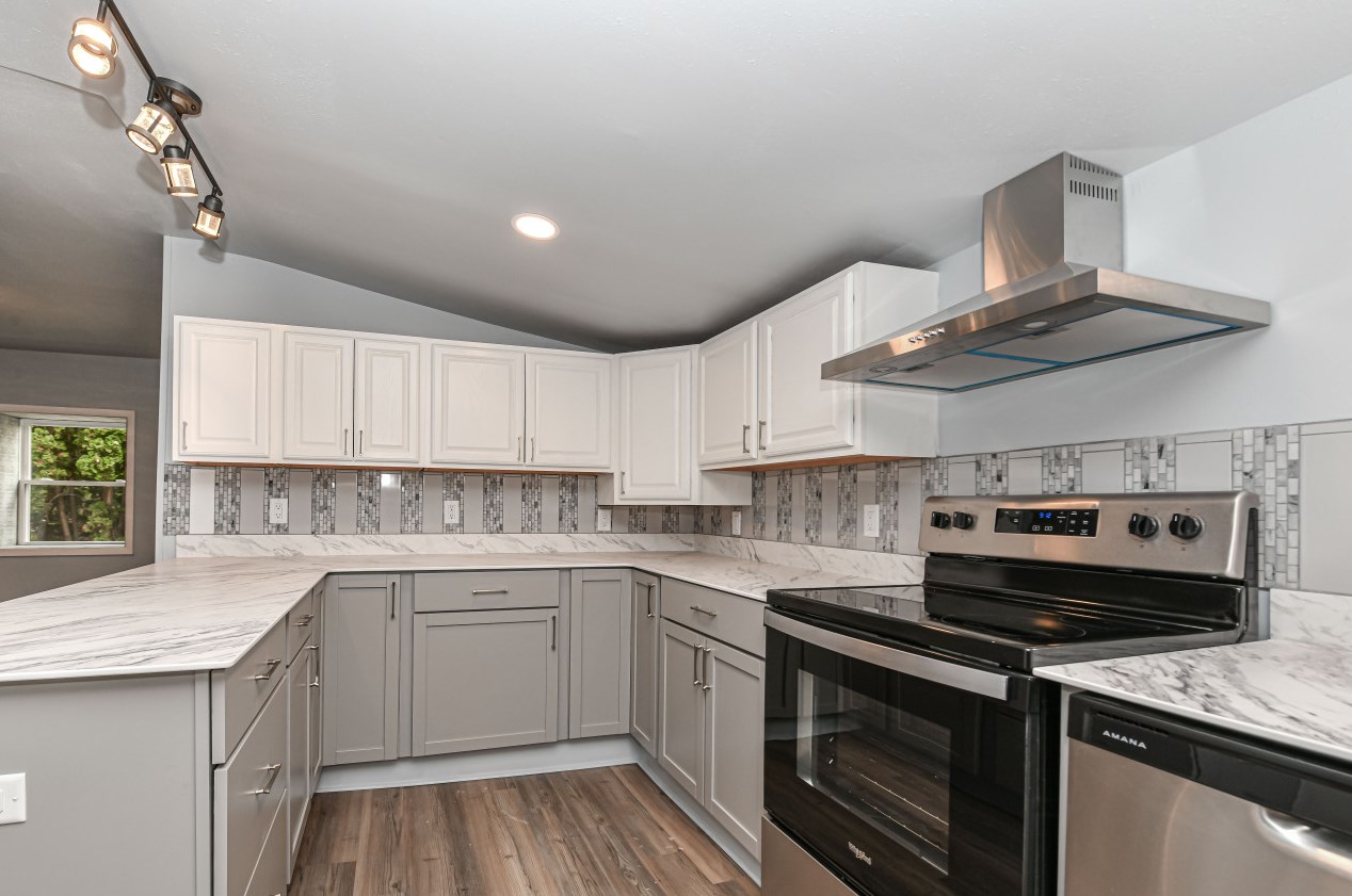 1232 Barnes St, Delavan WI  53115-1304 exterior