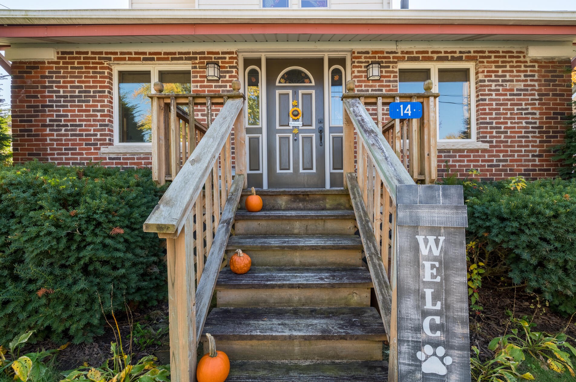 14 Valley St, Mayville WI  53050-2220 exterior