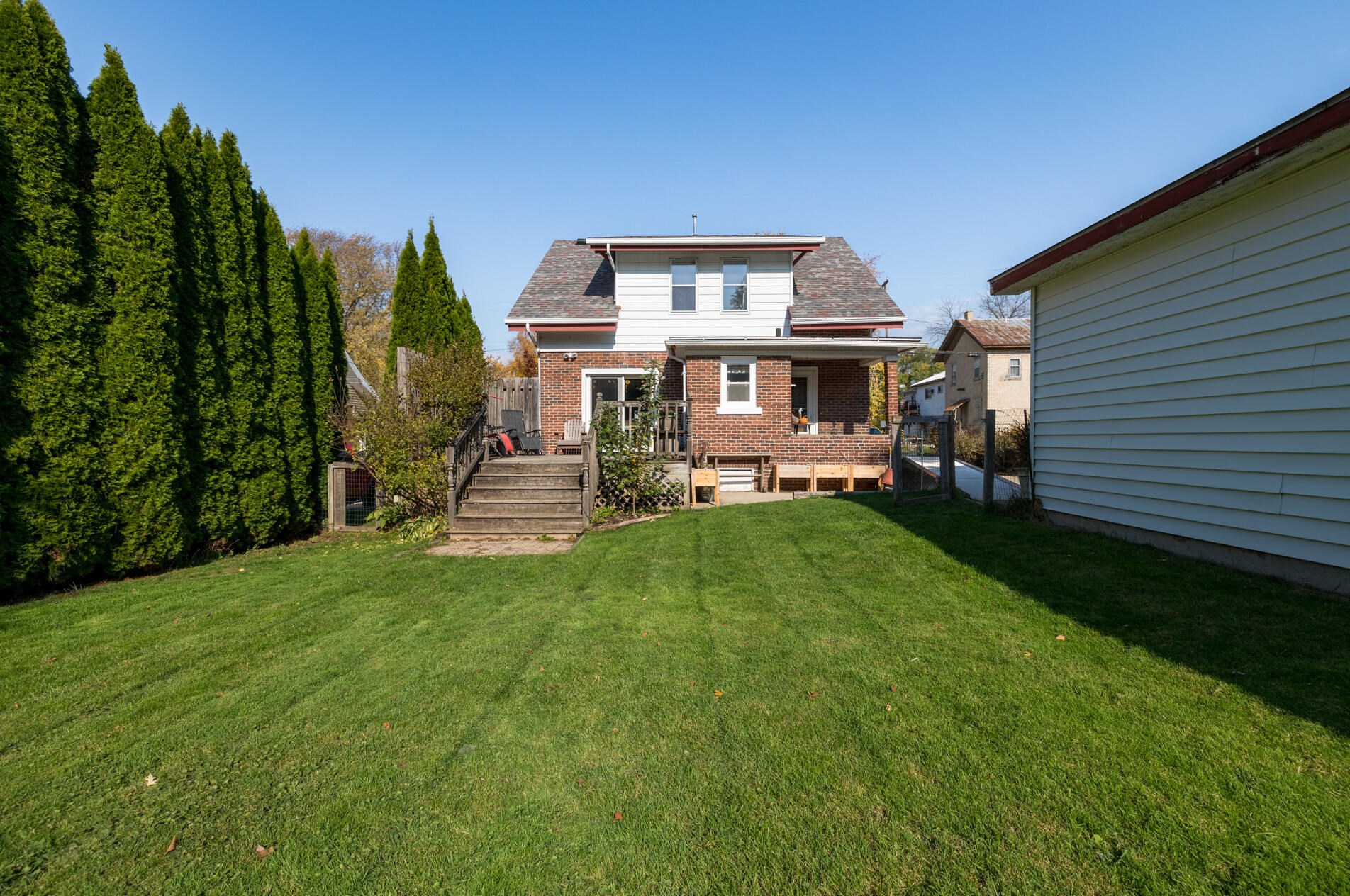 14 Valley St, Mayville WI  53050-2220 exterior