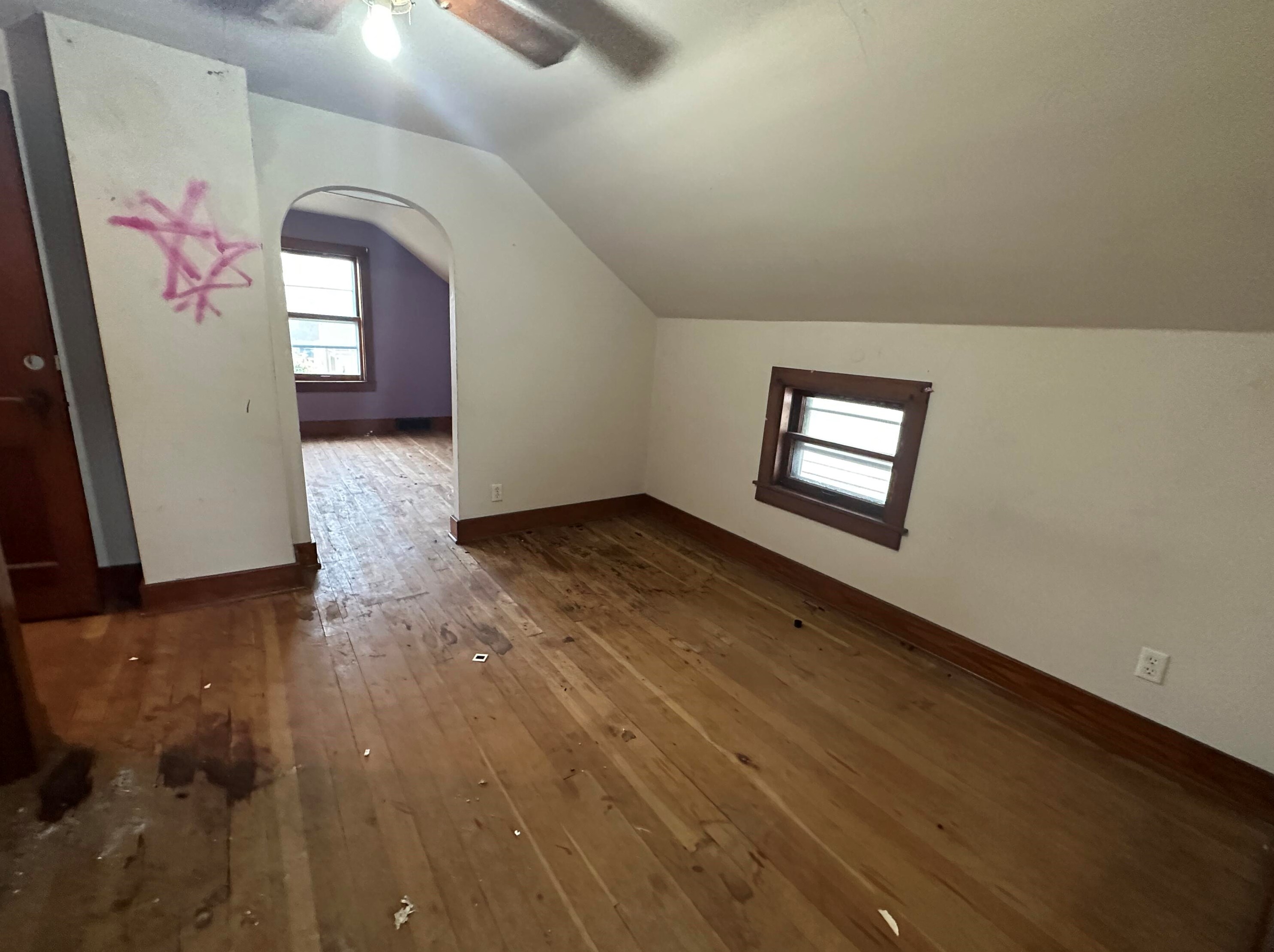 908 Indiana Ave, Sheboygan WI  53081-4951 exterior