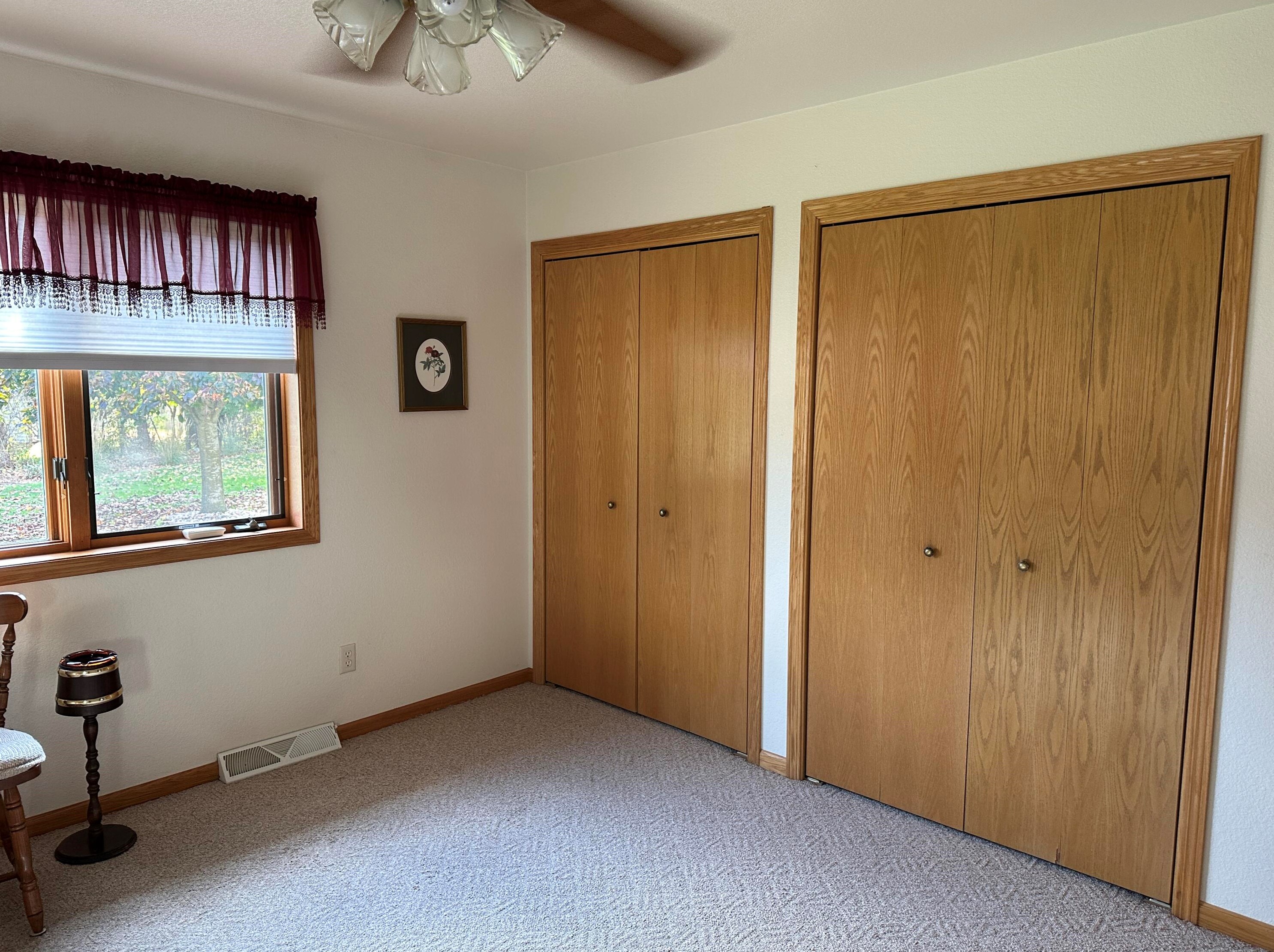 3709 Limestone Ct, Sheboygan WI  53083-2666 exterior