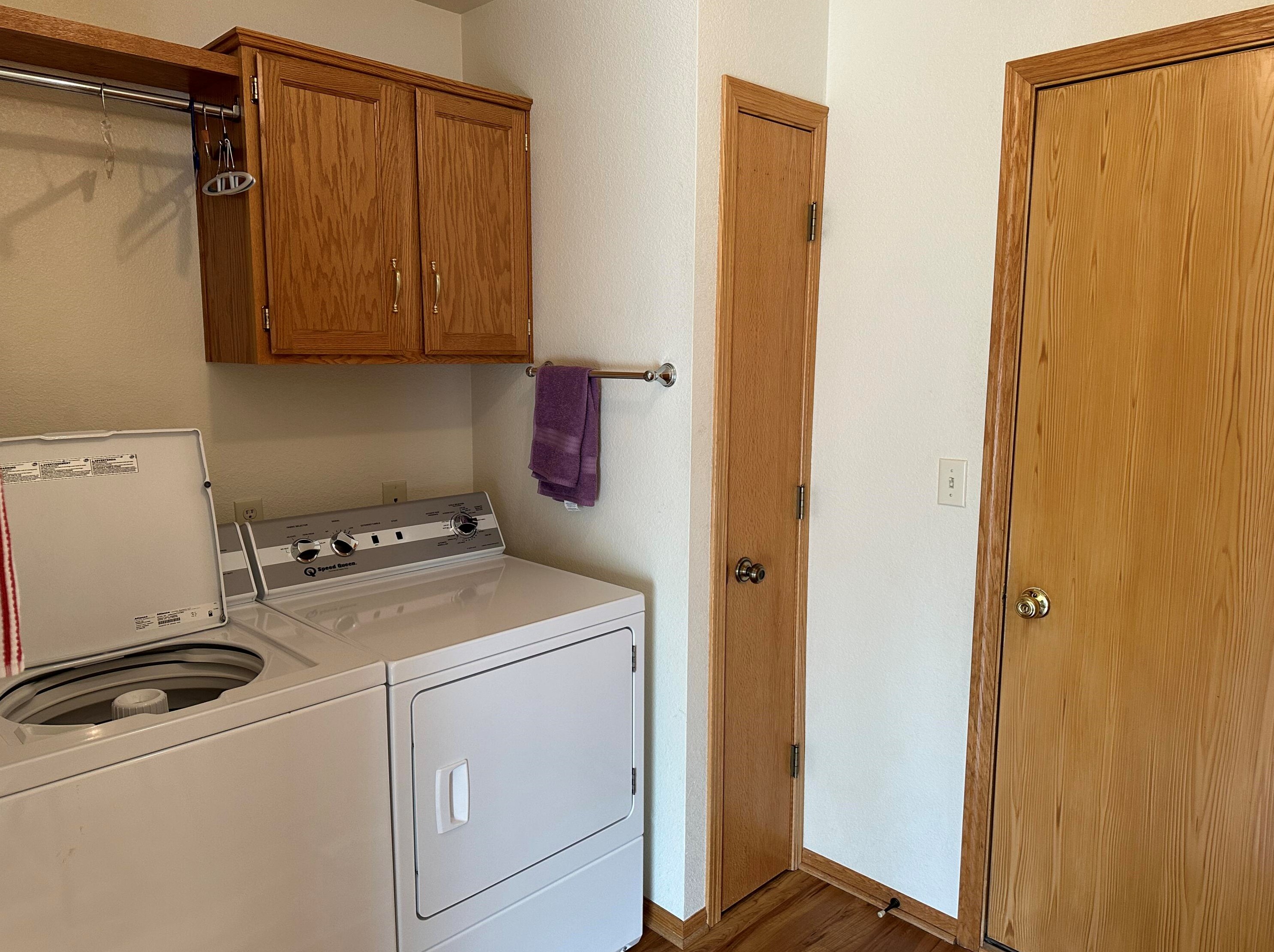 3709 Limestone Ct, Sheboygan WI  53083-2666 exterior