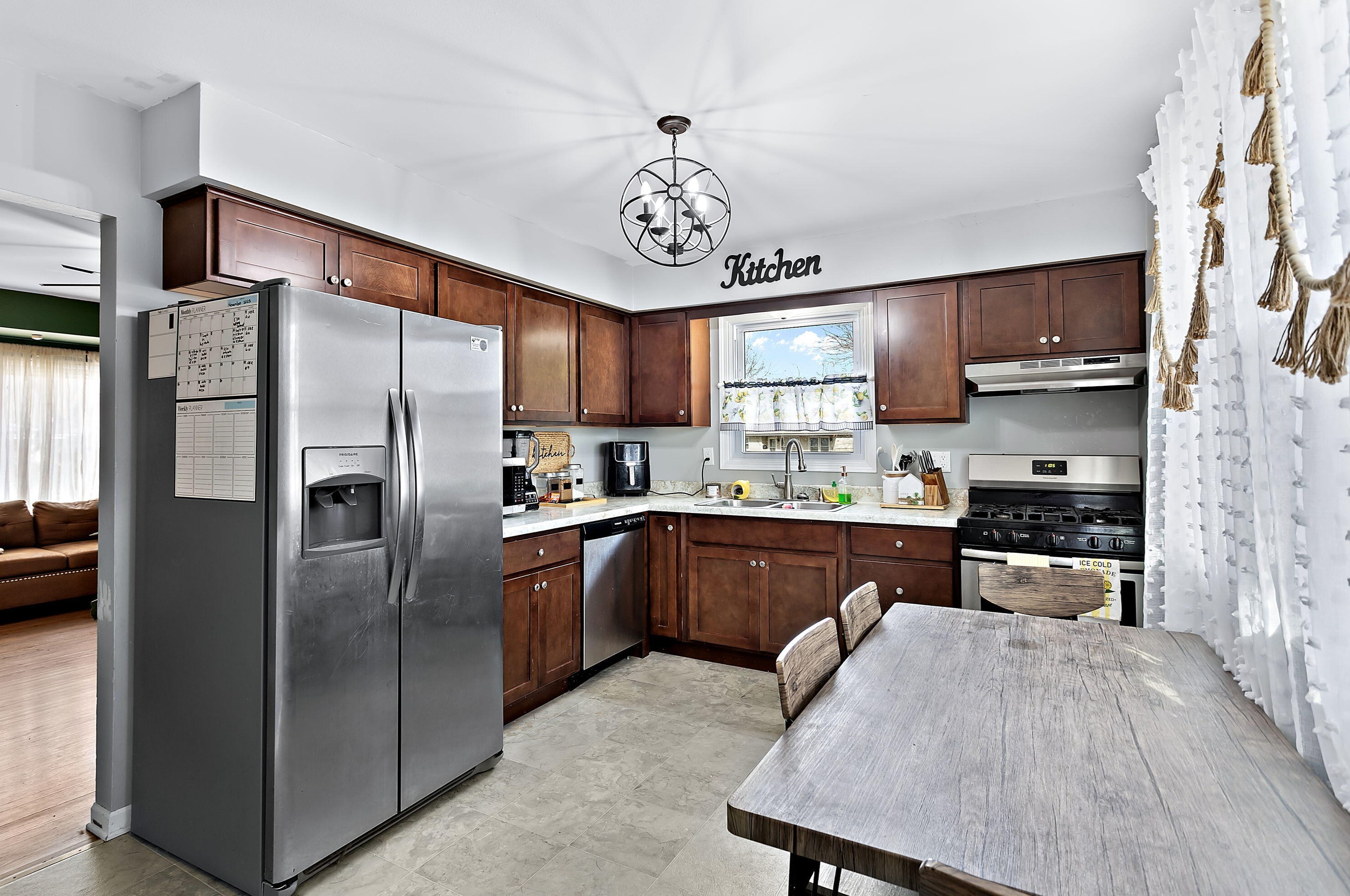 2215 Georgia Ave, Racine WI  53404-1911 exterior