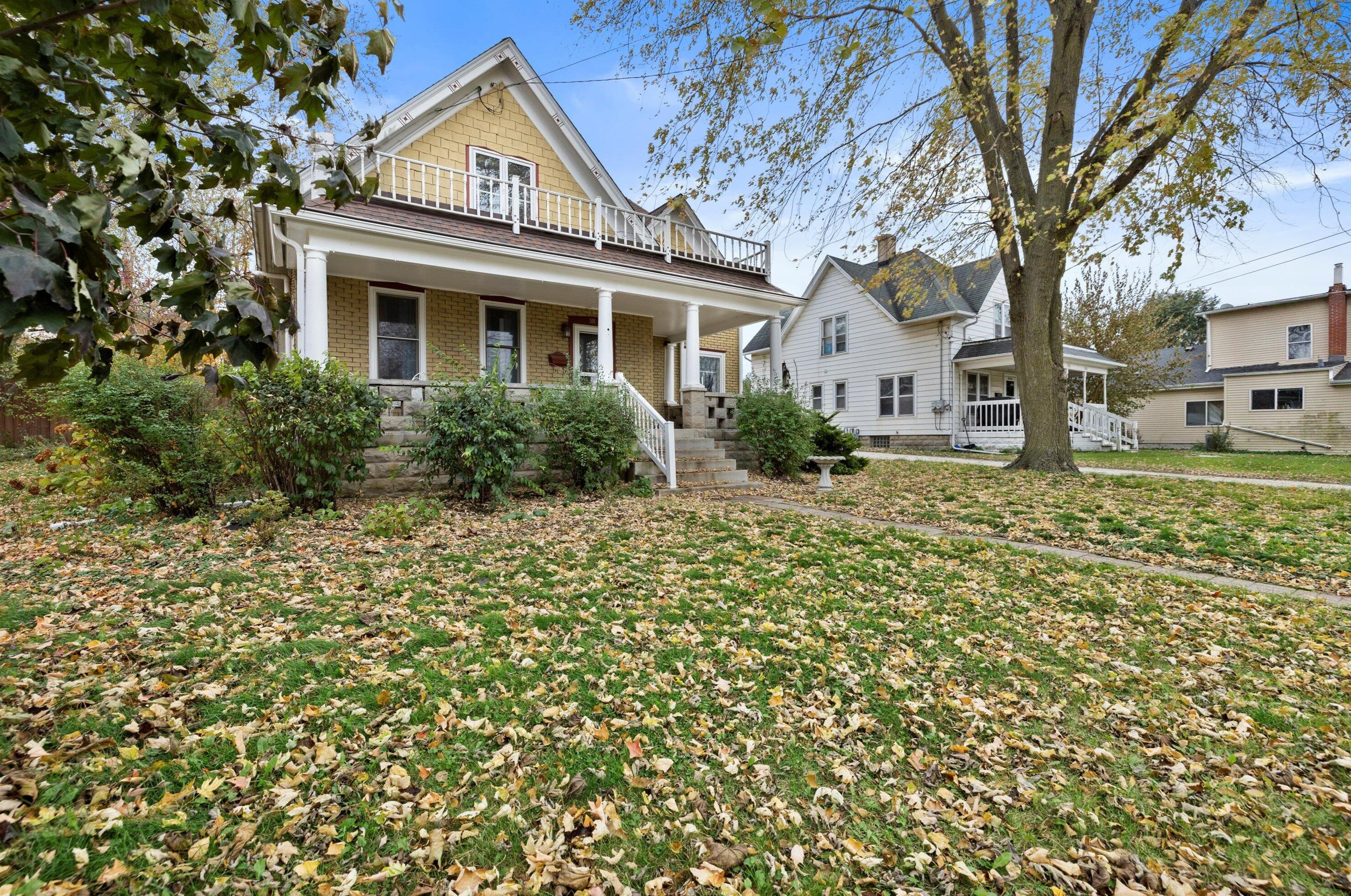 508 Mchenry St, Lyons WI  53105-2128 exterior