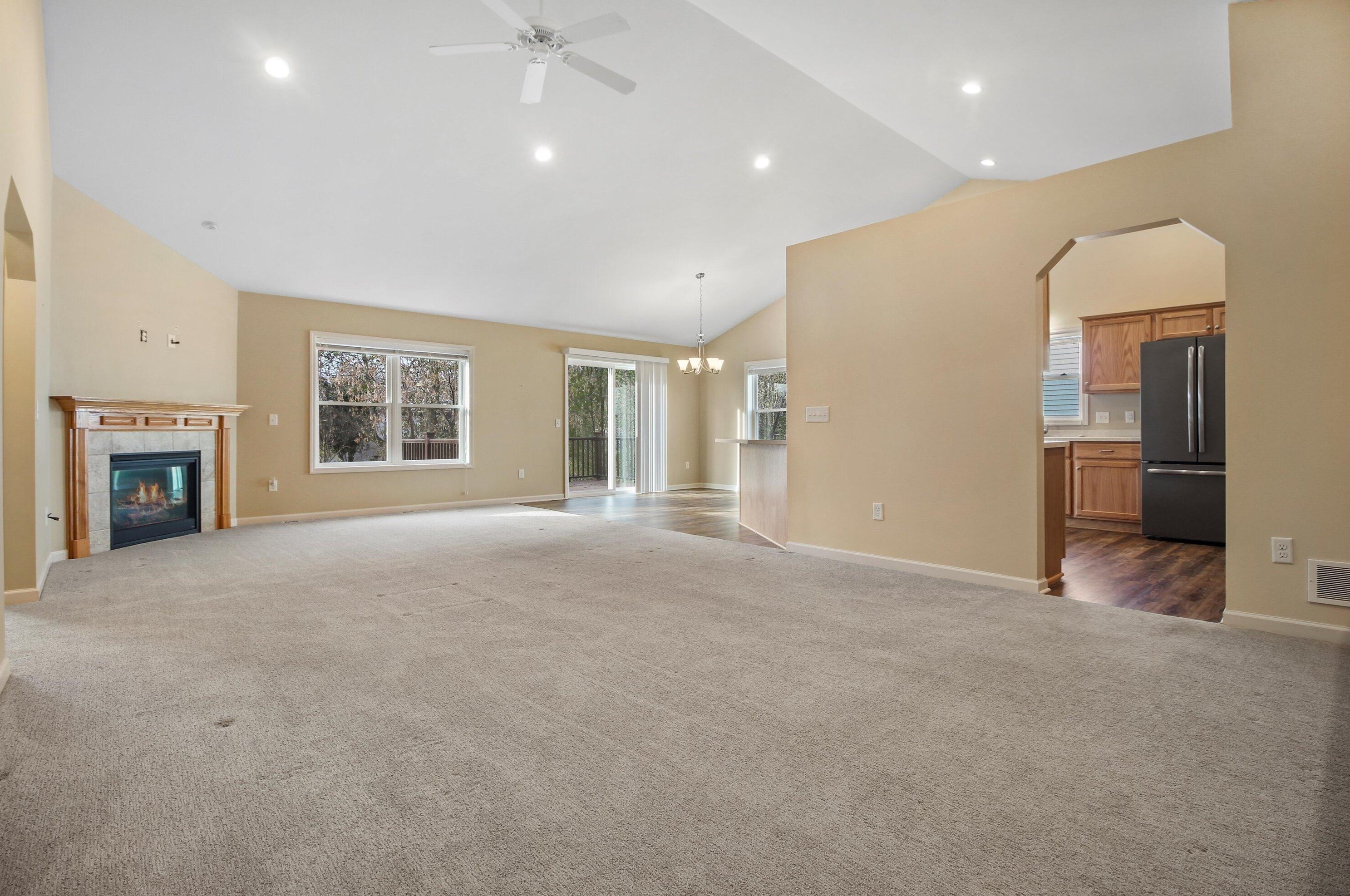 7326 Woodland Ct, Lyons WI  53105-8978 exterior