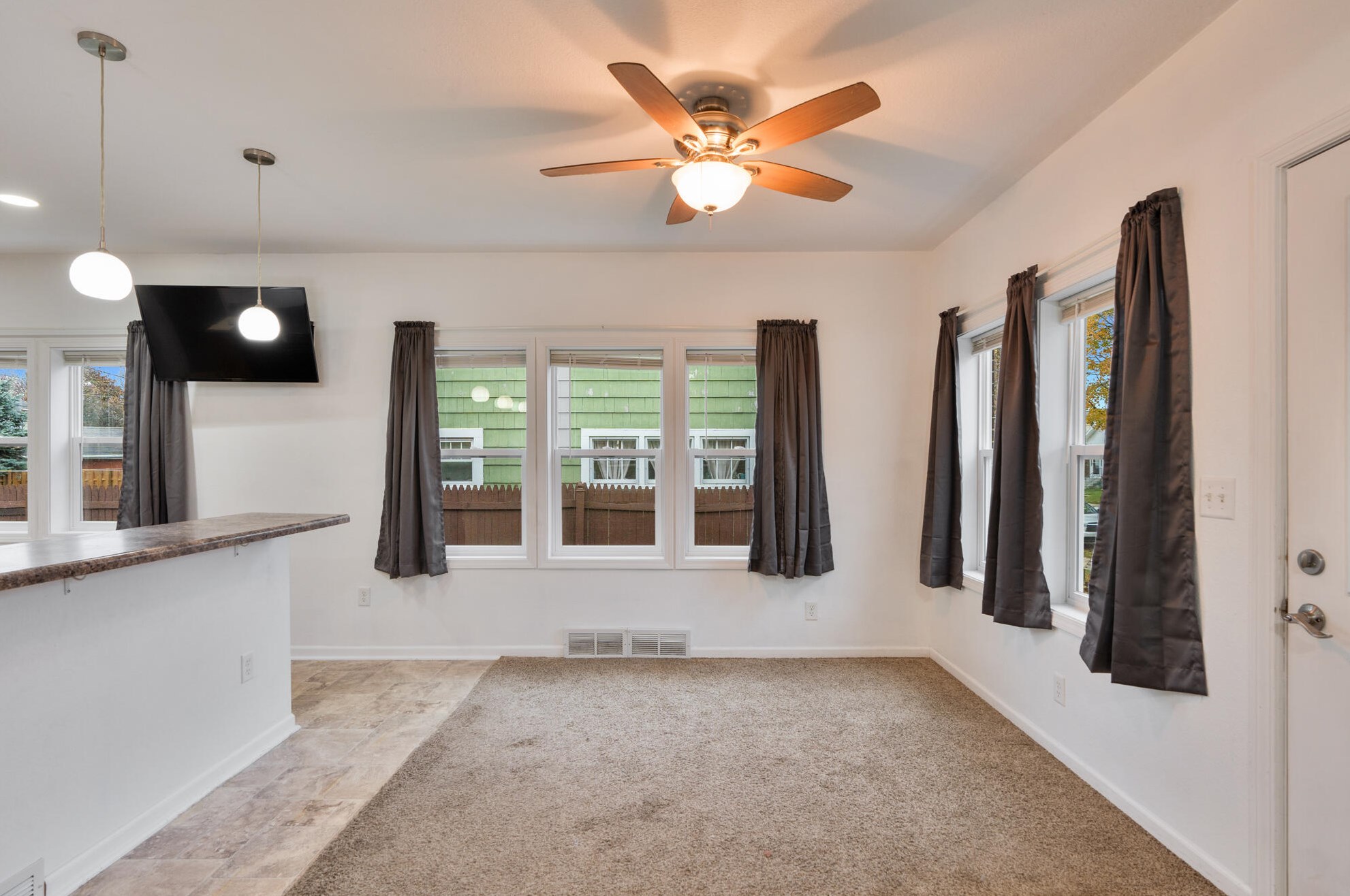 2531 Elizabeth St, Sheboygan WI  53083-4745 exterior