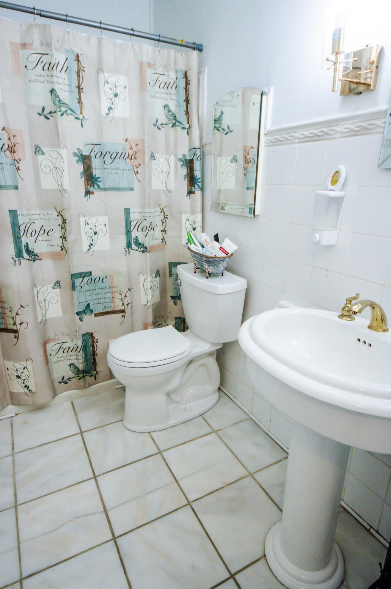 2315 29 Ave, Kenosha WI 53140-4845 exterior