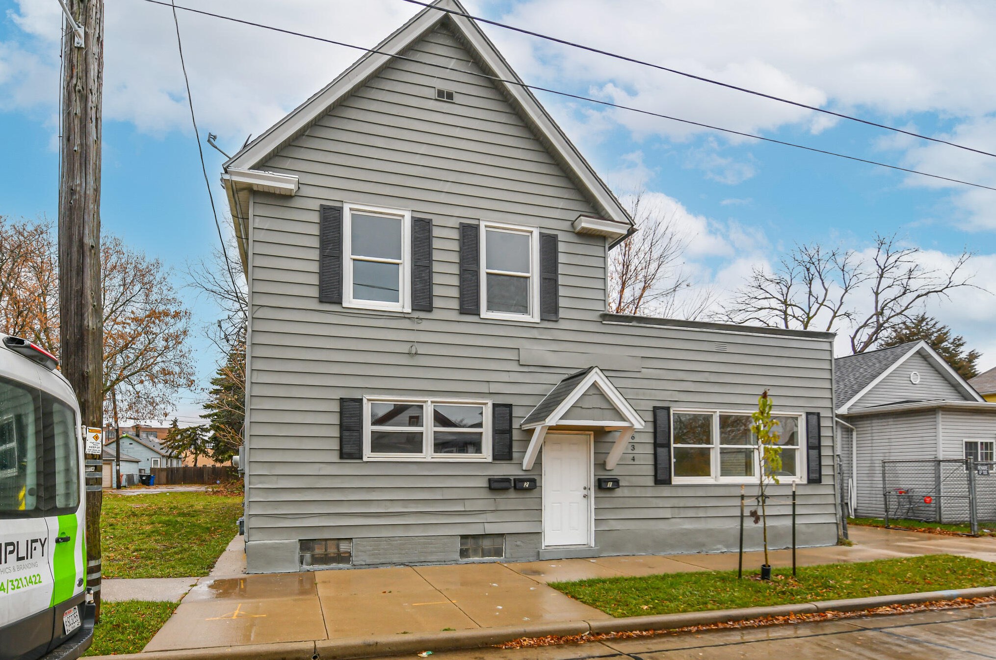 1634 Mead St, Racine WI  53403-2616 exterior