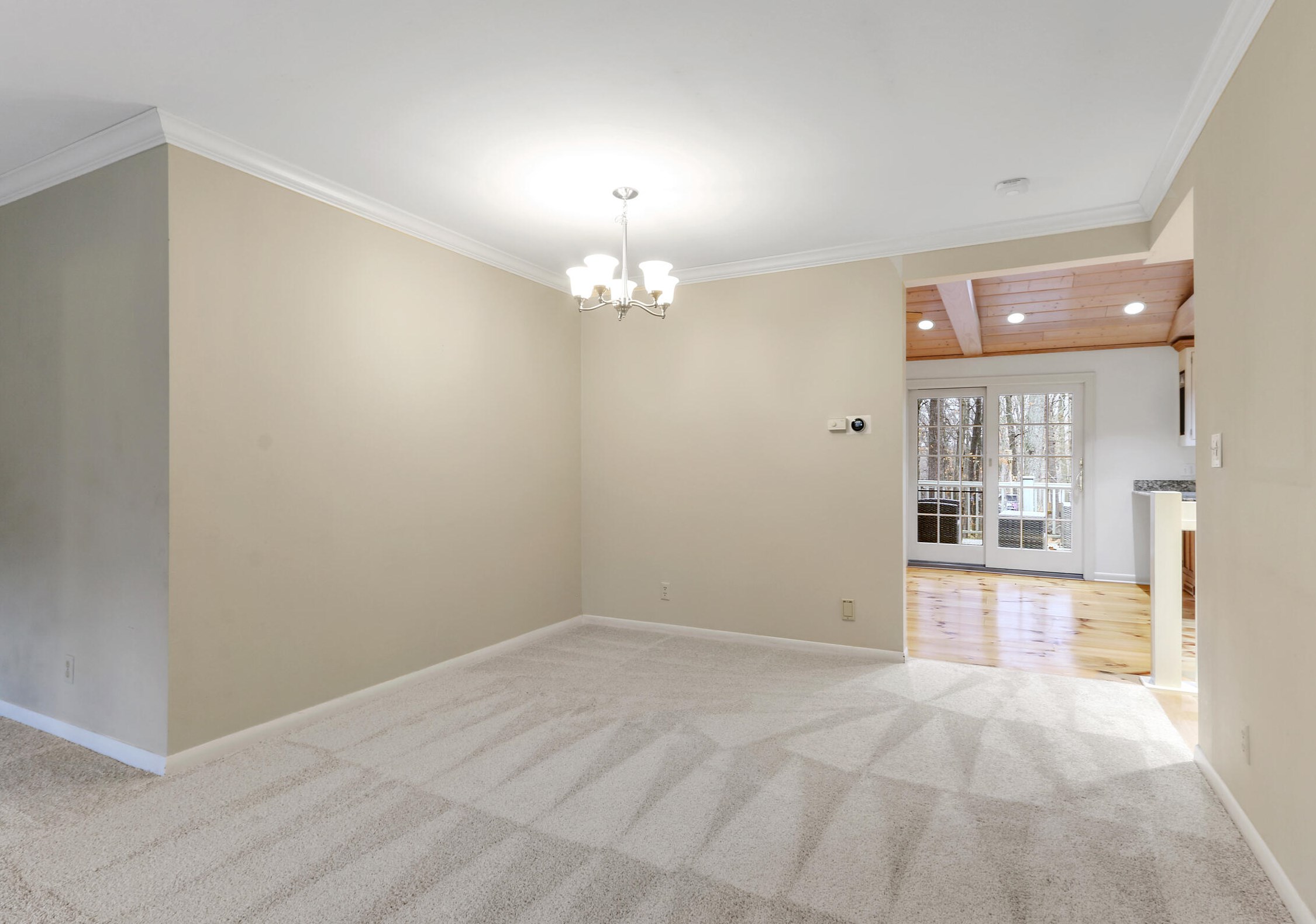 635 Upper Brookwood Dr, Fontana WI  53125-1807 exterior